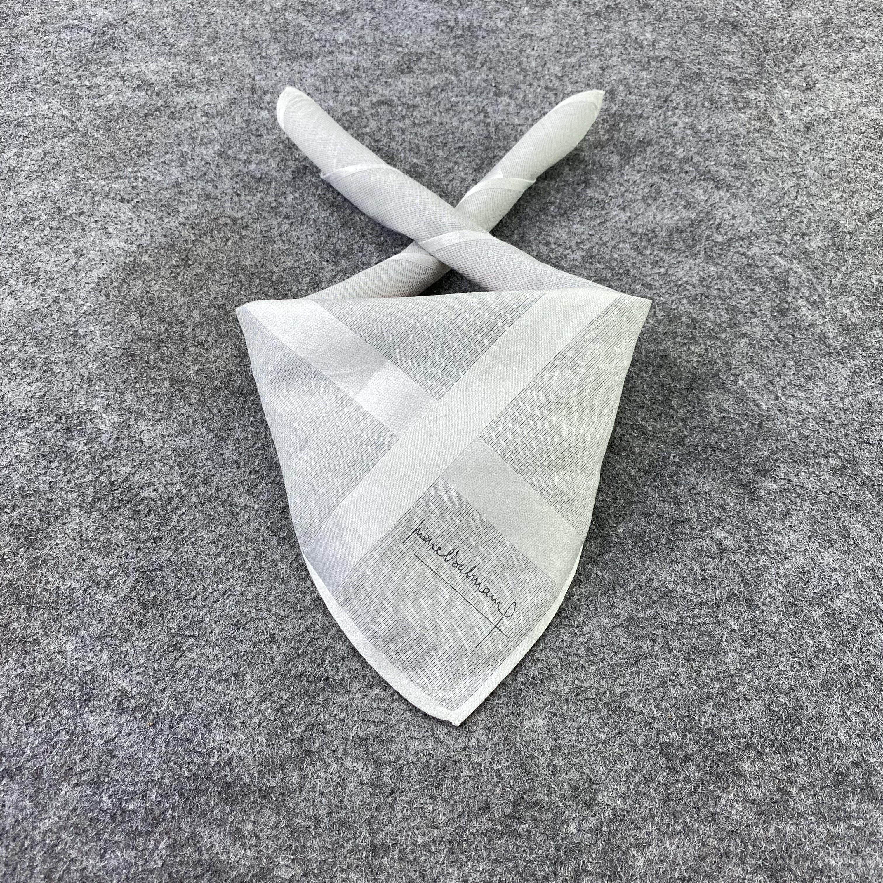 Pierre Balmain Pierre Balmain Handkerchief / Bandana / Neckerchief -B1051 Size ONE SIZE - 2 Thumbnail