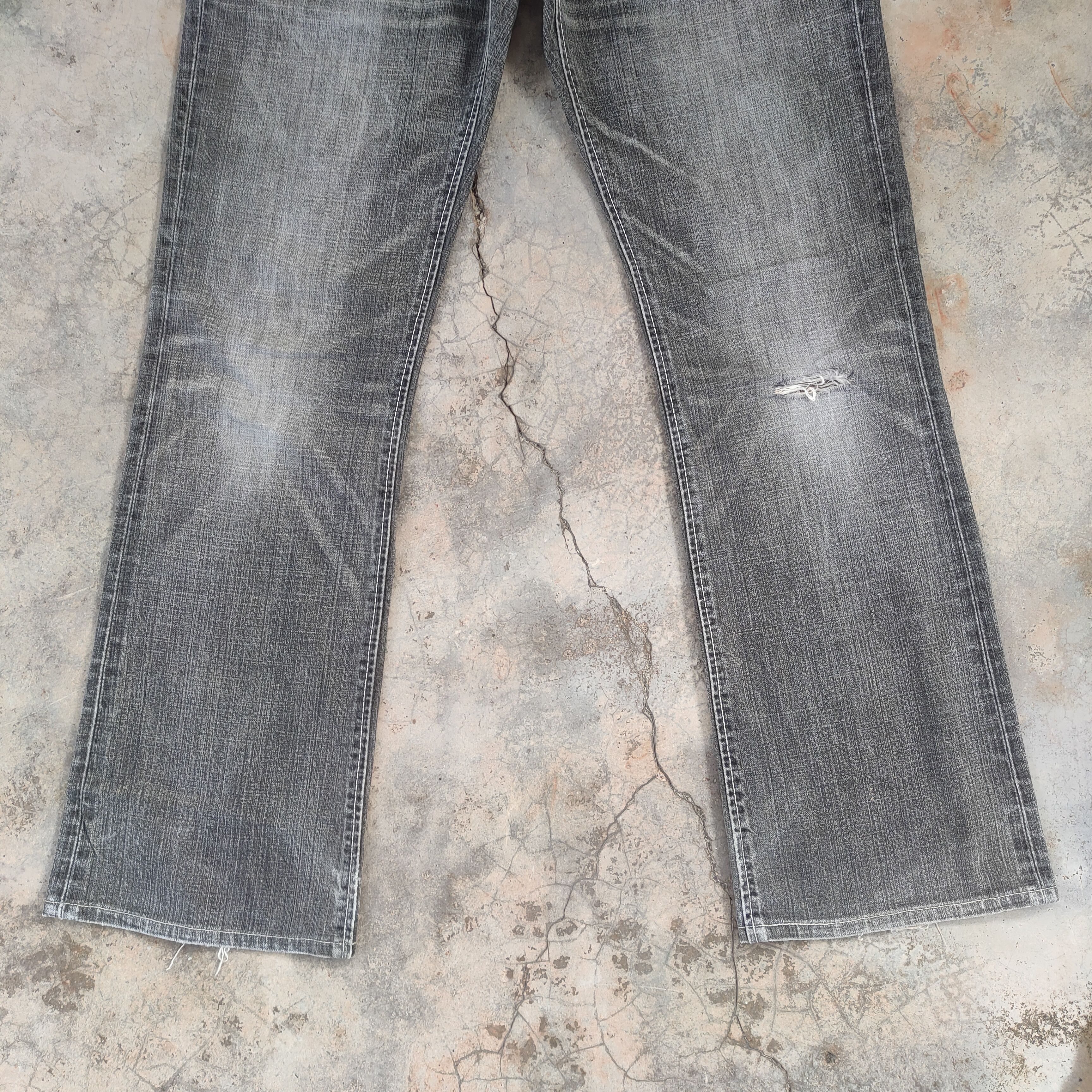 Wrangler W31 VINTAGE WRANGLER FLARE FADED DISTRESSED JEANS PANTS Size US 31 - 4 Thumbnail