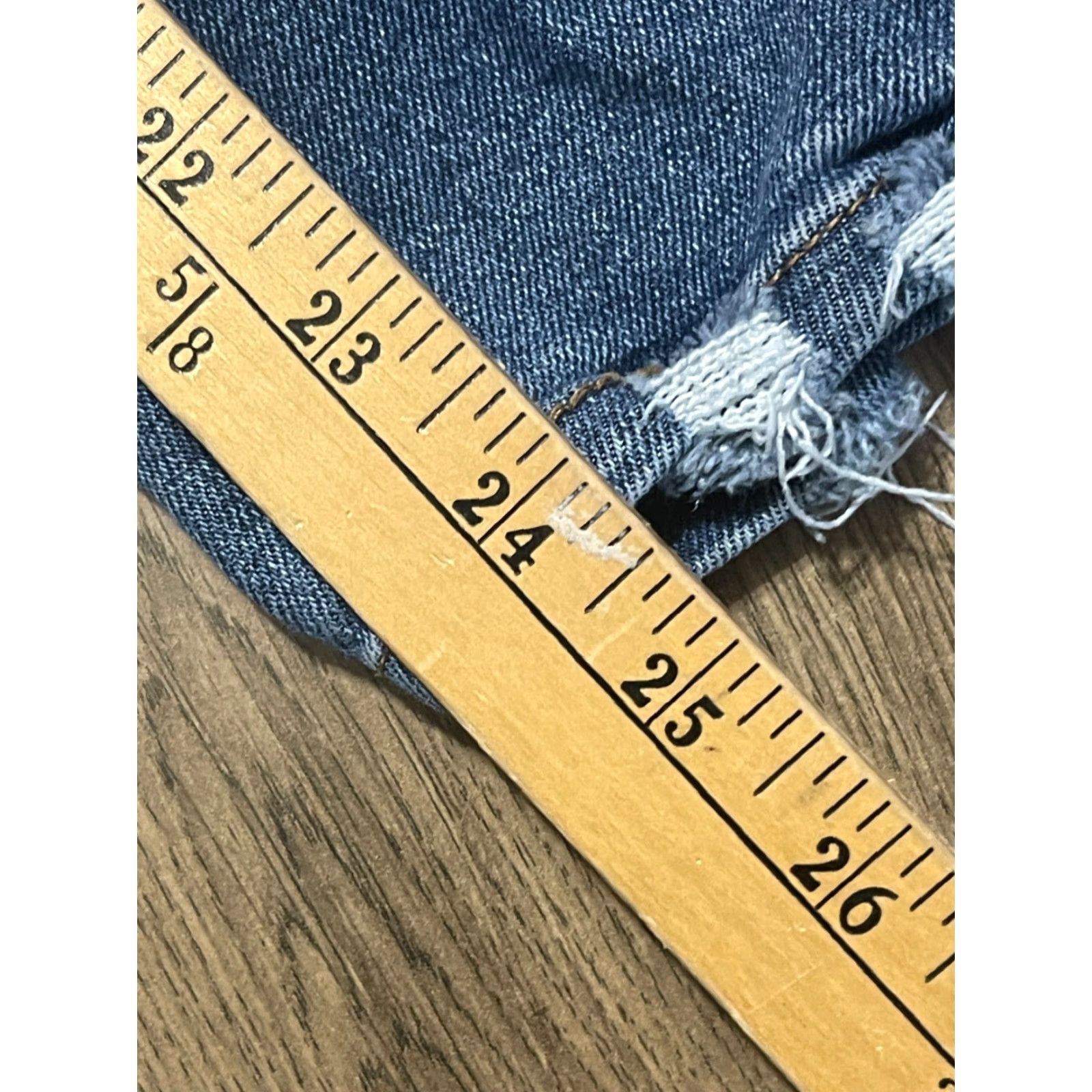 Vintage No Boundaries Jeans Women's 7 Blue Denim High Rise Skinny Distressed Jeans Womens Size 7 Blue Denim Distressed (Note: ensure 200 chars max) Size 28" / US 6 / IT 42 - 6 Thumbnail