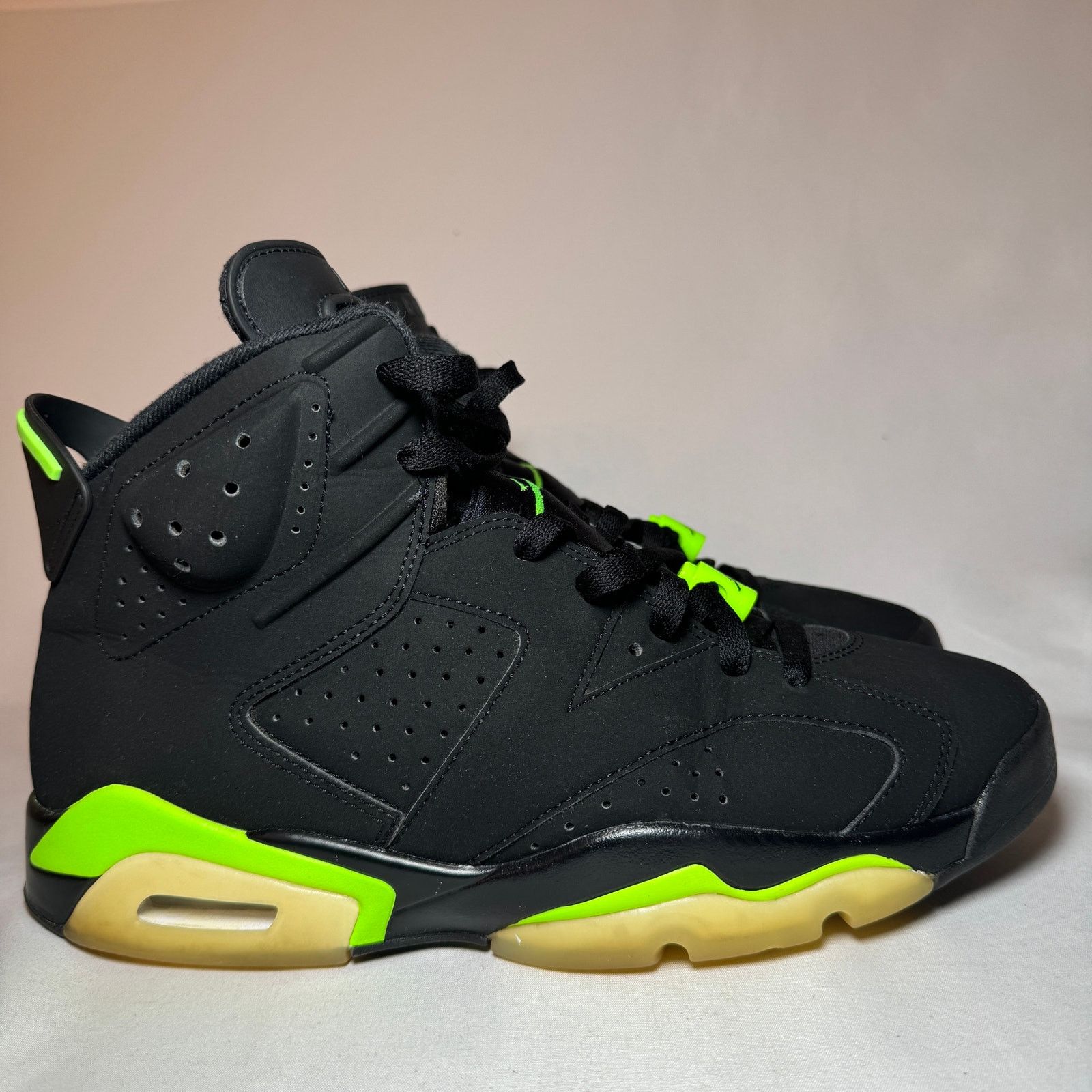 Jordan Brand × Nike Size 10.5 - Air Jordan 6 Retro Electric Green Men's Shoes Size US 10.5 / EU 43-44 - 1 Thumbnail