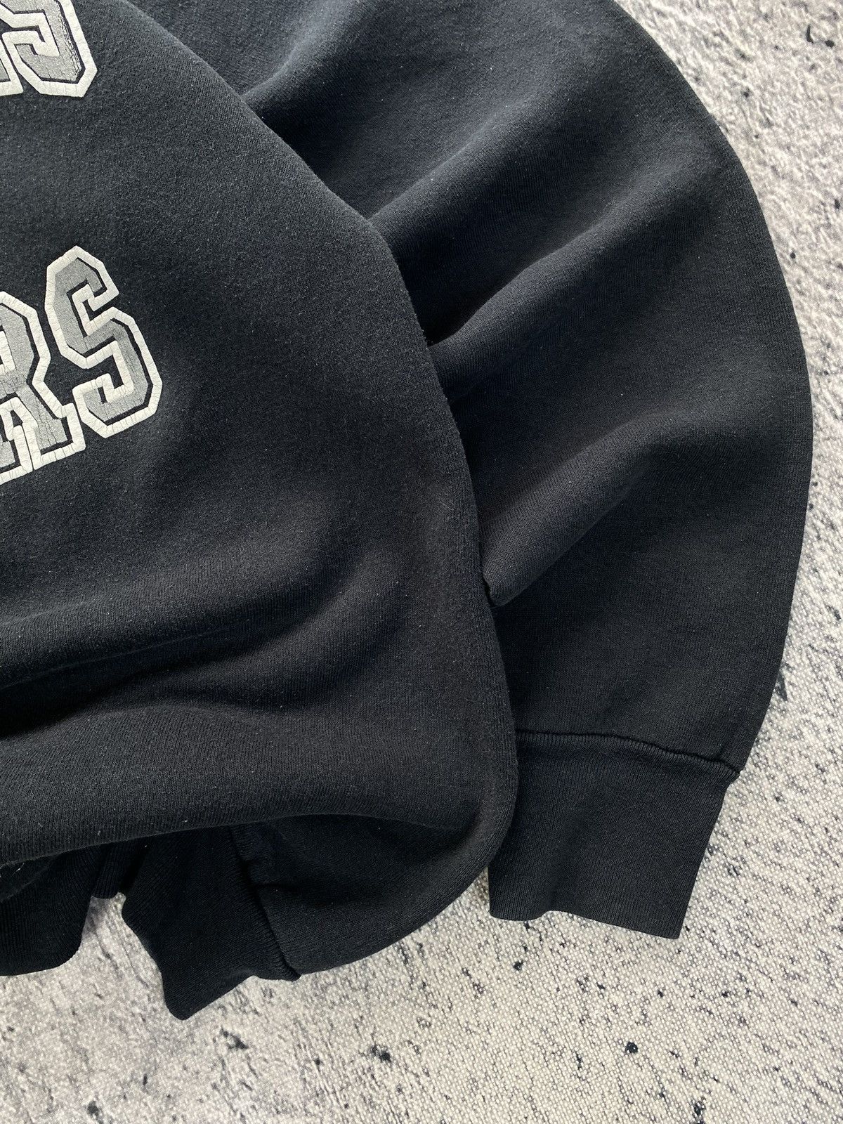 NFL × Vintage Sweatshirt Vintage NFL 90’ raiders Los Angeles Streetwear Size US M / EU 48-50 / 2 - 8 Thumbnail