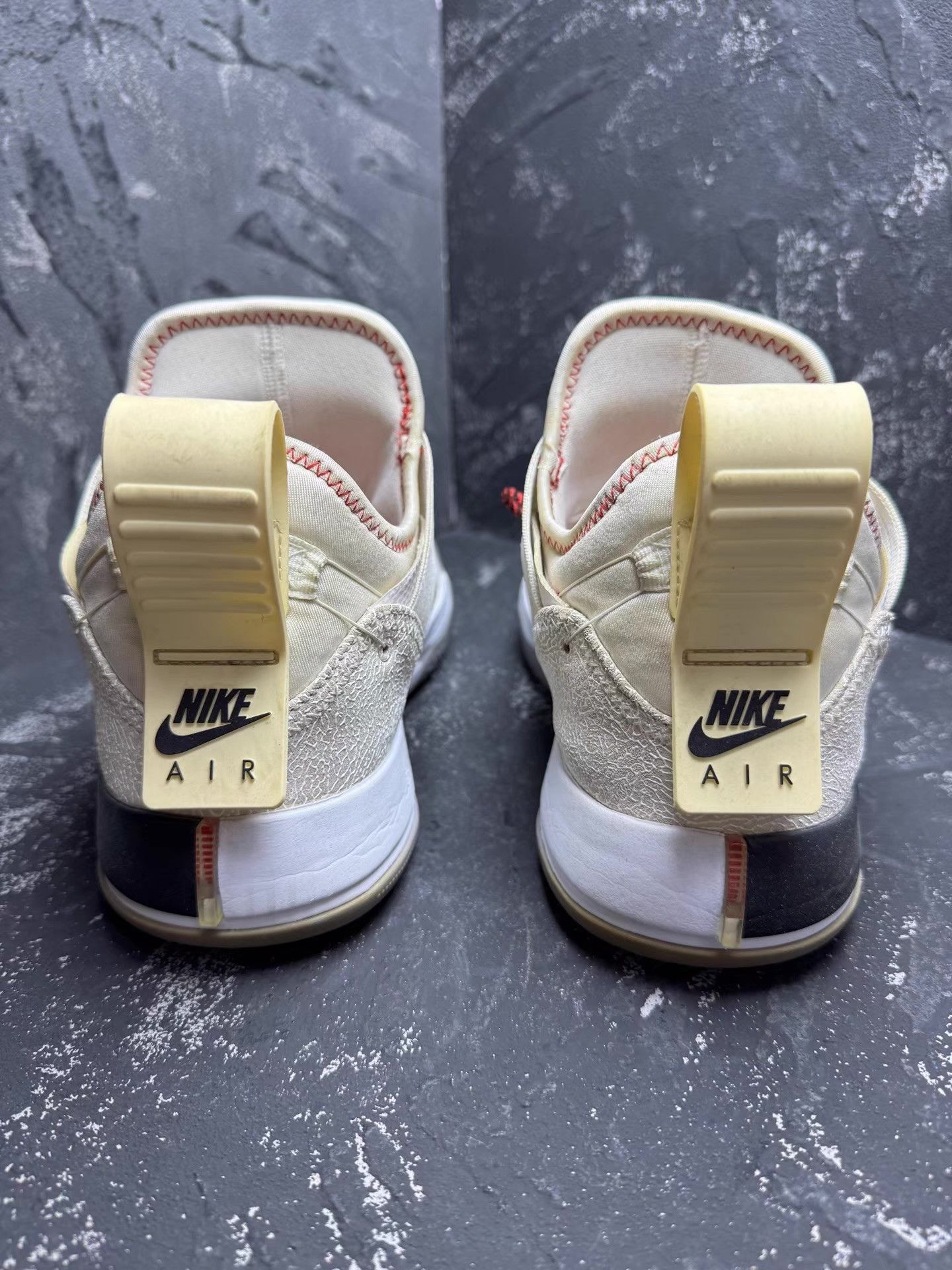 Nike Air Jordan 33 White Cement Low SE Q10 Size US 9.5 / EU 42-43 - 6 Thumbnail
