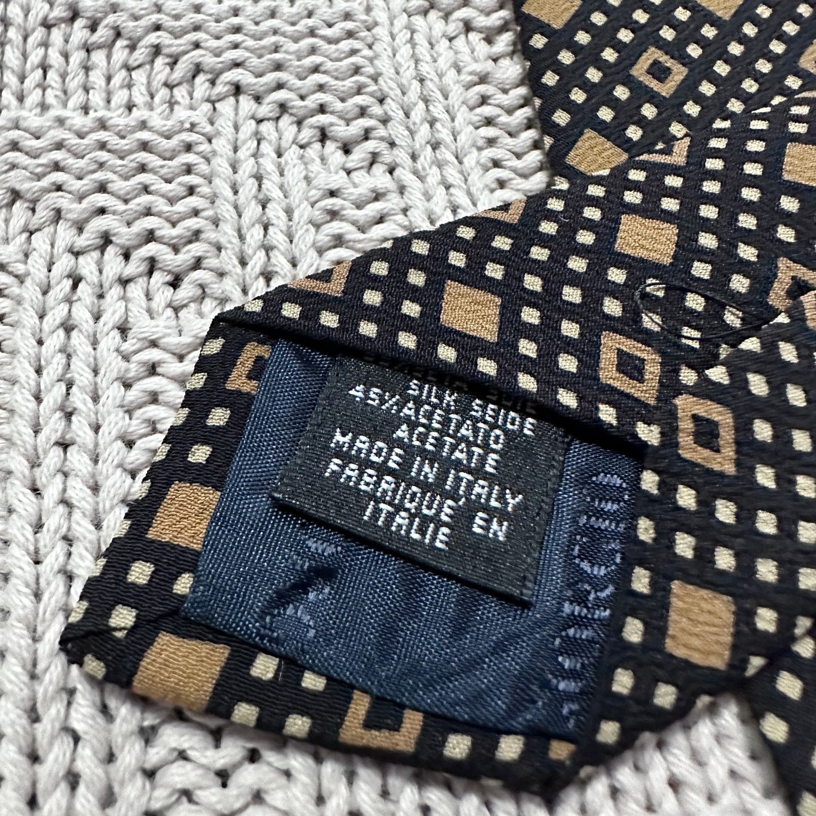 Armani Collezioni Vintage Giorgio Armani gold diamond black Italian silk tie Size ONE SIZE - 4 Thumbnail