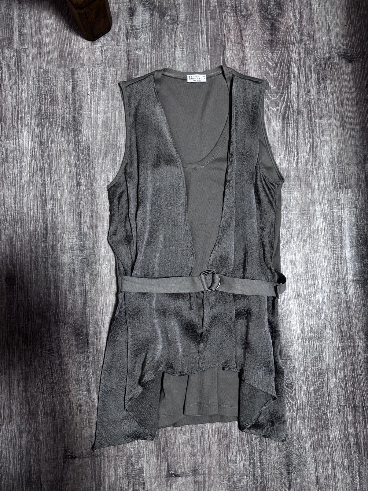 Brunello Cucinelli Brunello Cucinelli Beige Open Sleeveless T-Shirt Luxury Size L / US 10 / IT 46 - 14 Thumbnail