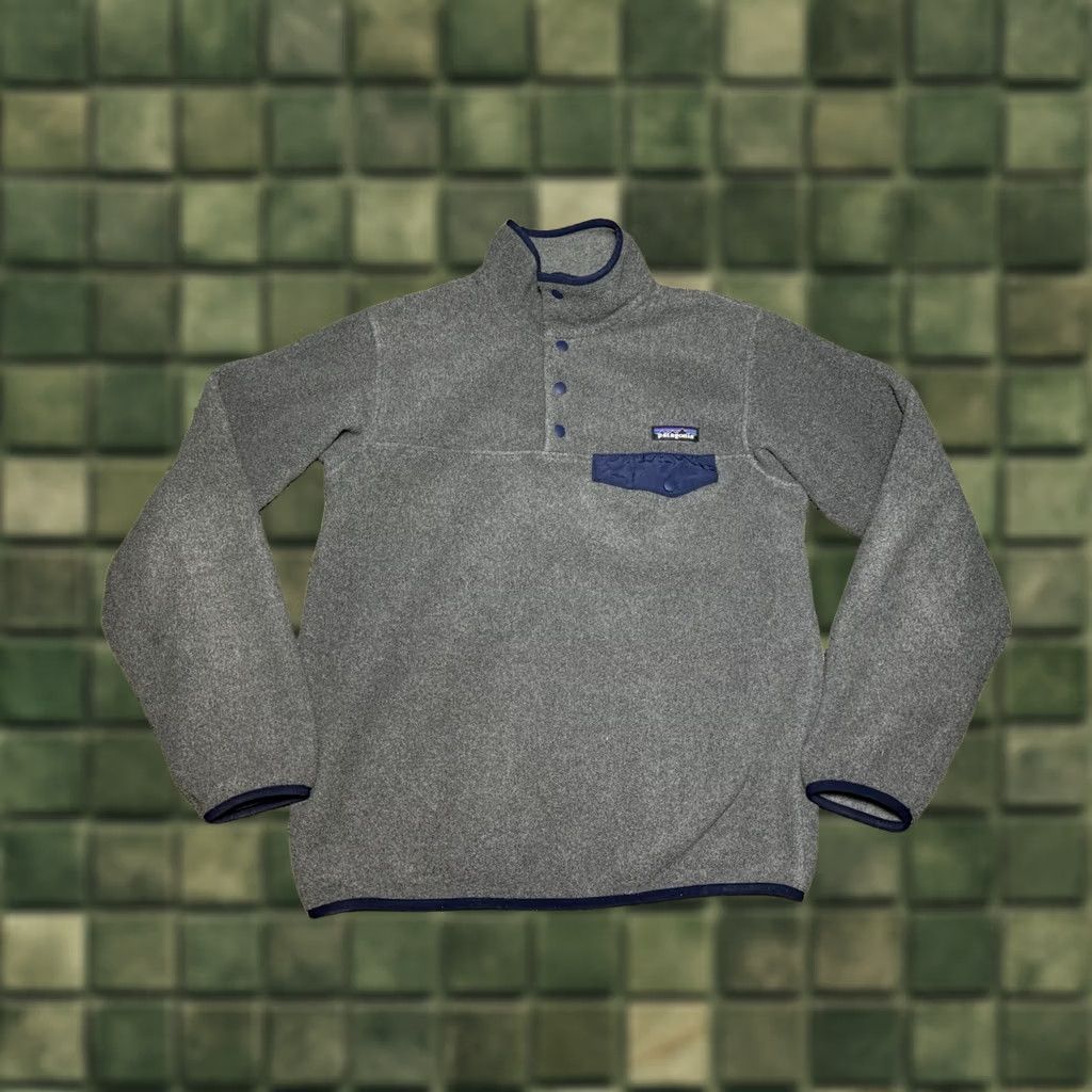 Patagonia Patagonia Snap-T Fleece Pullover Womens Small Gray Pullover Synchilla Sweater Grey Women S Snap-T Snap-T Fleece Pullover Patagon ia Size S / US 4 / IT 40 - 1 Thumbnail