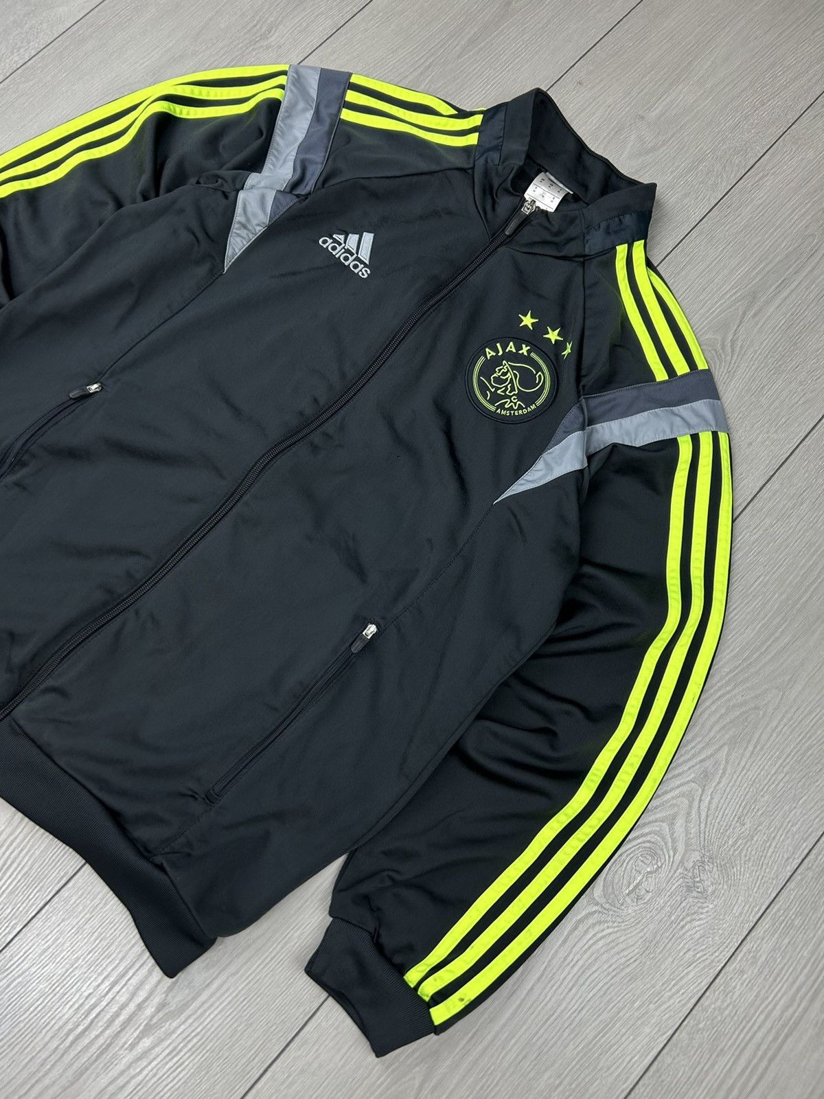 Adidas Adidas Vintage Ajax Track Jacket Size M Size US M / EU 48-50 / 2 - 2 Thumbnail