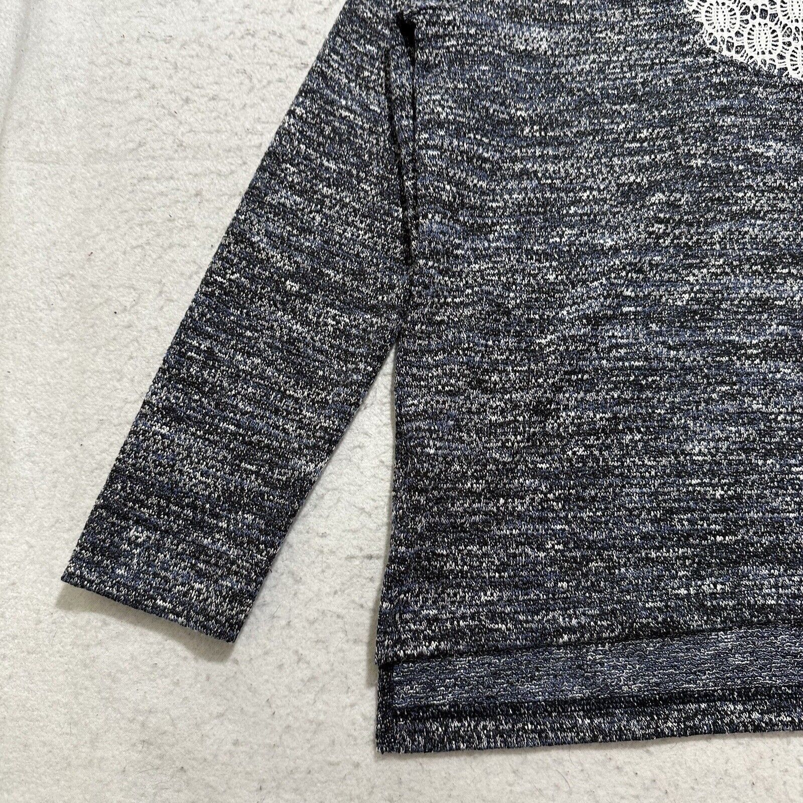 Other Skye's The Limit Medium Hoodie Lace Crochet Knit Sweater Size M / US 6-8 / IT 42-44 - 7 Thumbnail