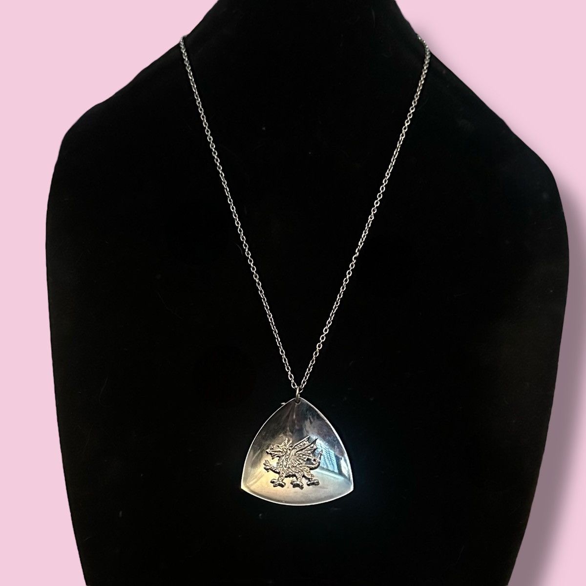 Vintage Vintage silver tone large marcasite dragon pendant necklace Size ONE SIZE - 1 Thumbnail