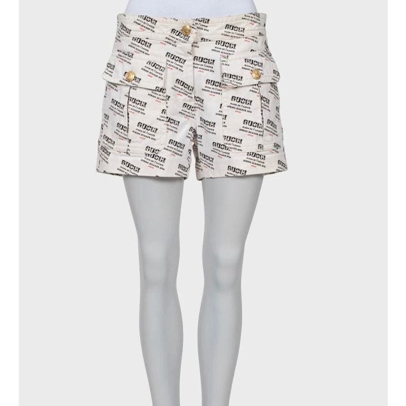 Gucci Gucci White Signature Print Cotton Shorts - Size W28 Size 28" / US 6 / IT 42 - 1 Thumbnail