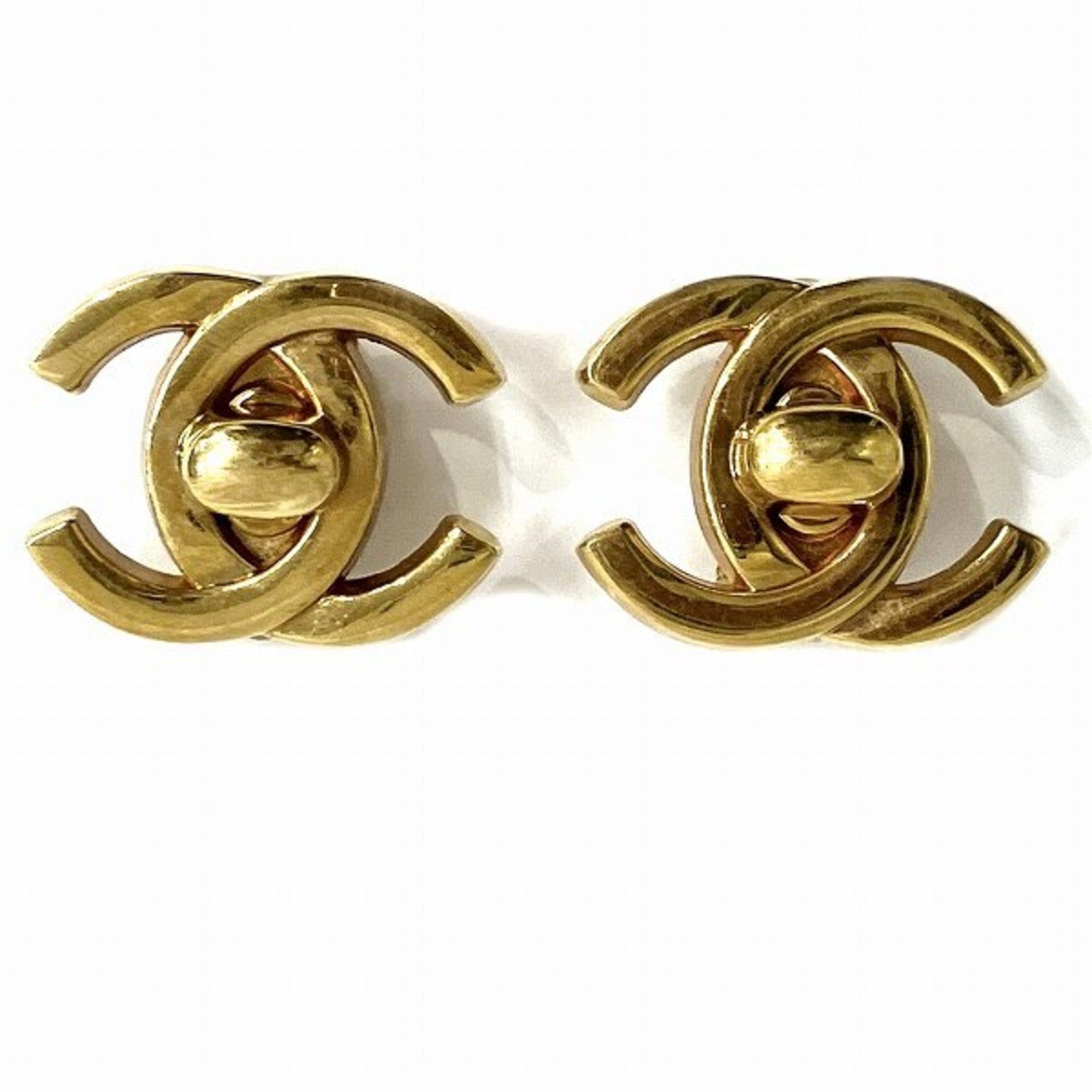 image of Chanel Coco Mark Turnlock 96A Brand Accessories Earrings Ladies in Gold, Women's