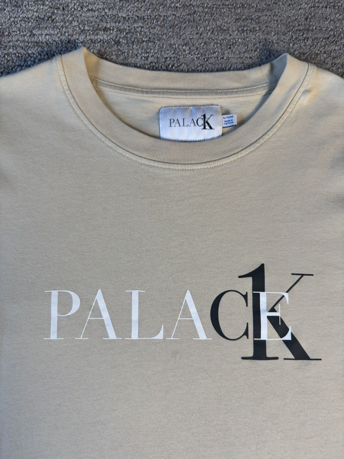 Calvin Klein × Palace Palace x Calvin Klein Tee Size US XL / EU 56 / 4 - 2 Thumbnail