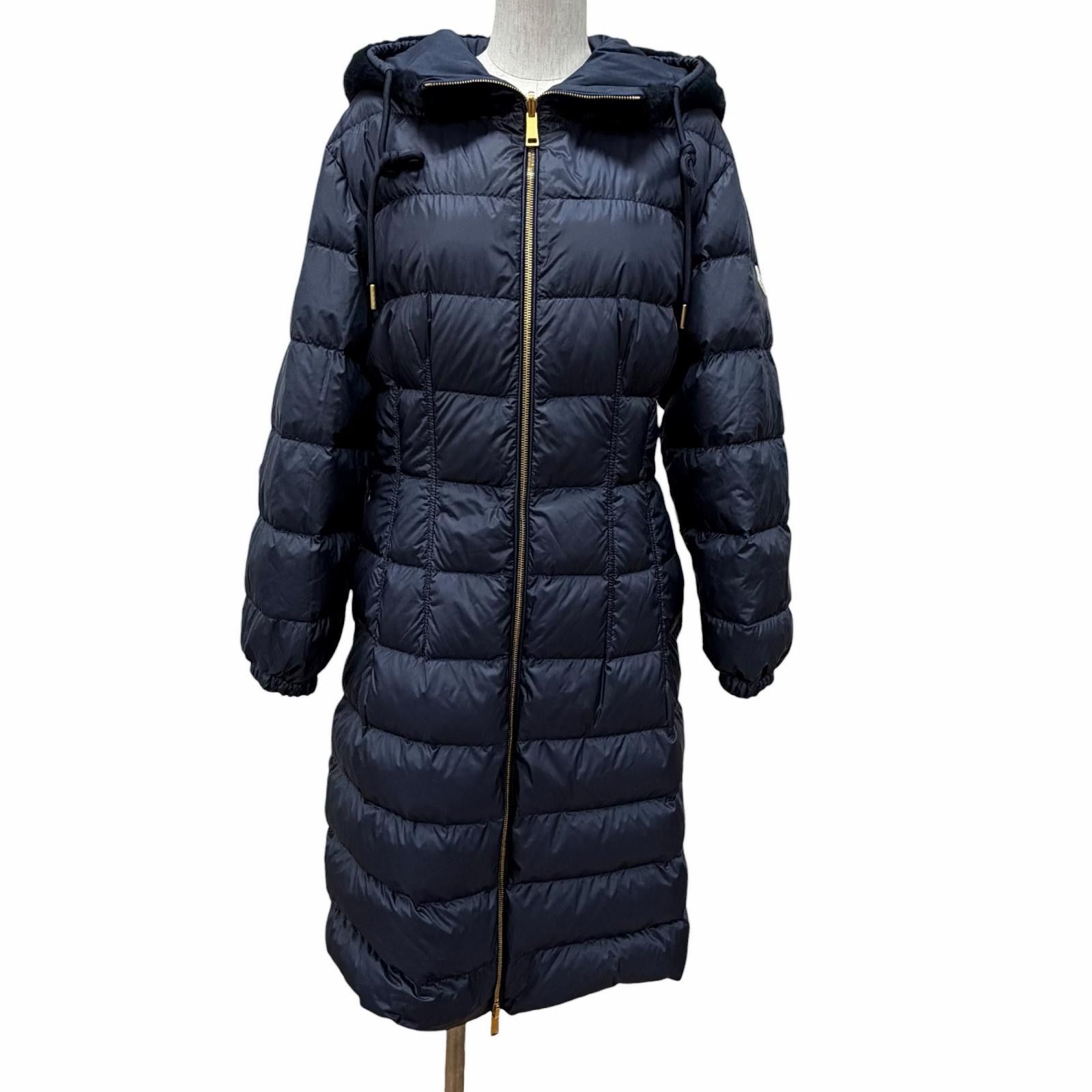 Moncler Moncler Moncler EVETTES Polyester Down Coat Textile Outerwear H20931C00041 DUTY FREE for USA Size ONE SIZE - 1 Thumbnail