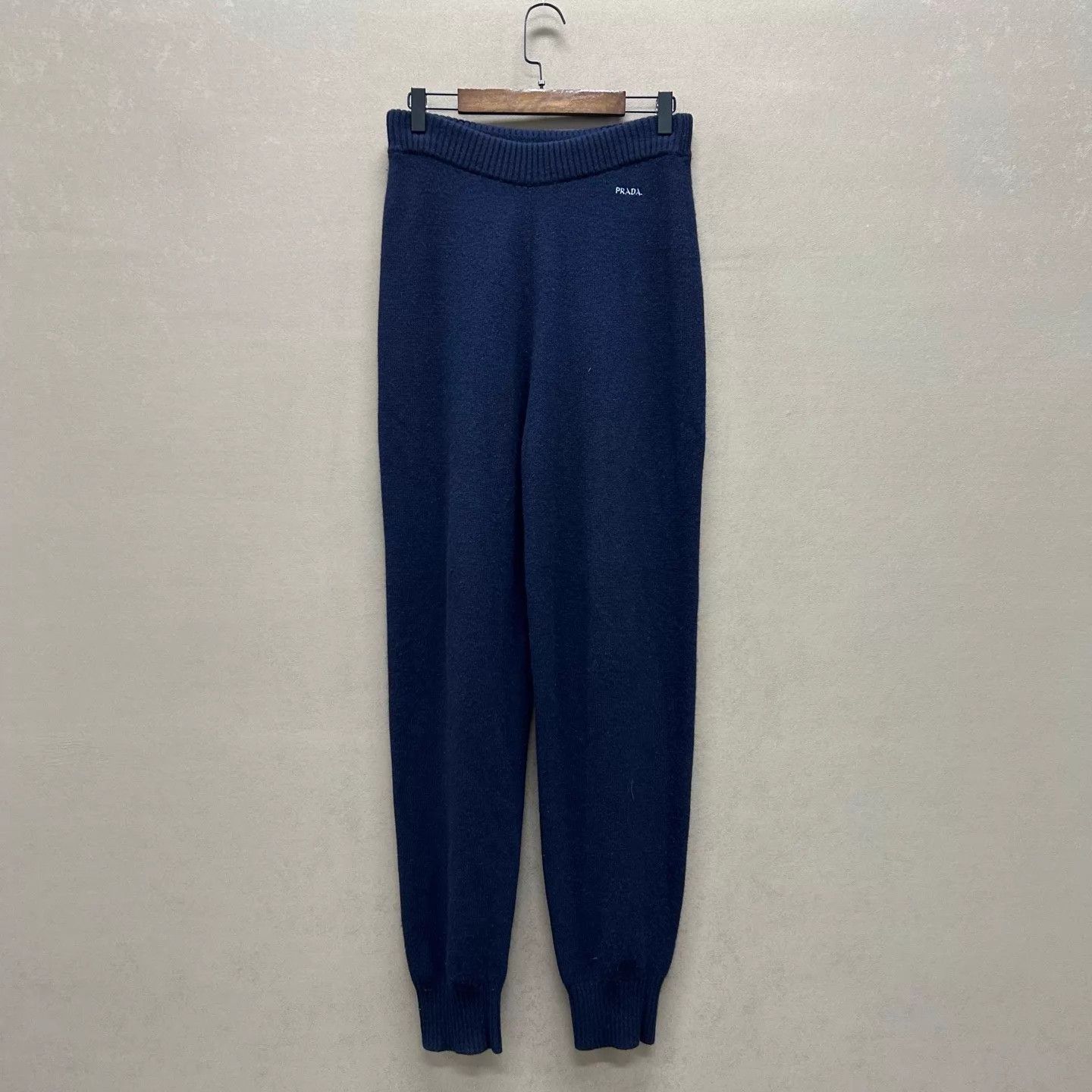 Prada PRADA 99 New Navy Small Logo Knit Pants 40 Size 27" / US 4 / IT 40 - 1 Thumbnail