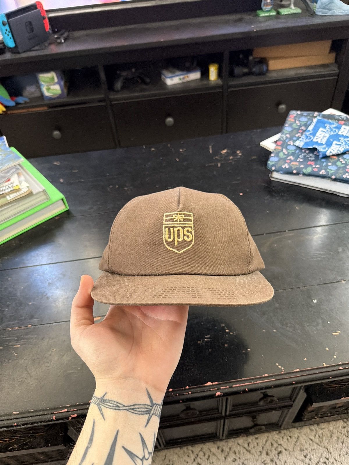 Vintage Vintage UPS Driver Snapback Hat Size ONE SIZE - 1 Thumbnail
