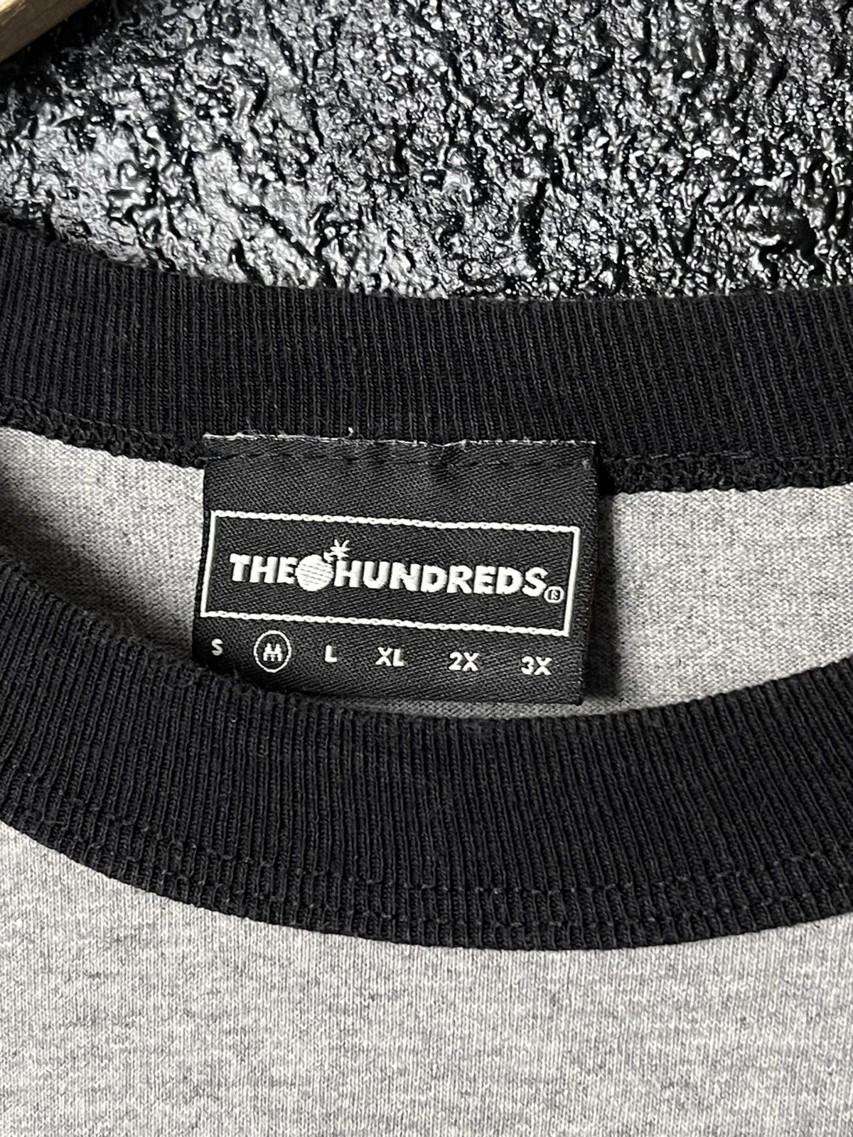 The Hundreds × Vintage Y2K The Hundreds T-Shirt Size M Size US M / EU 48-50 / 2 - 7 Thumbnail