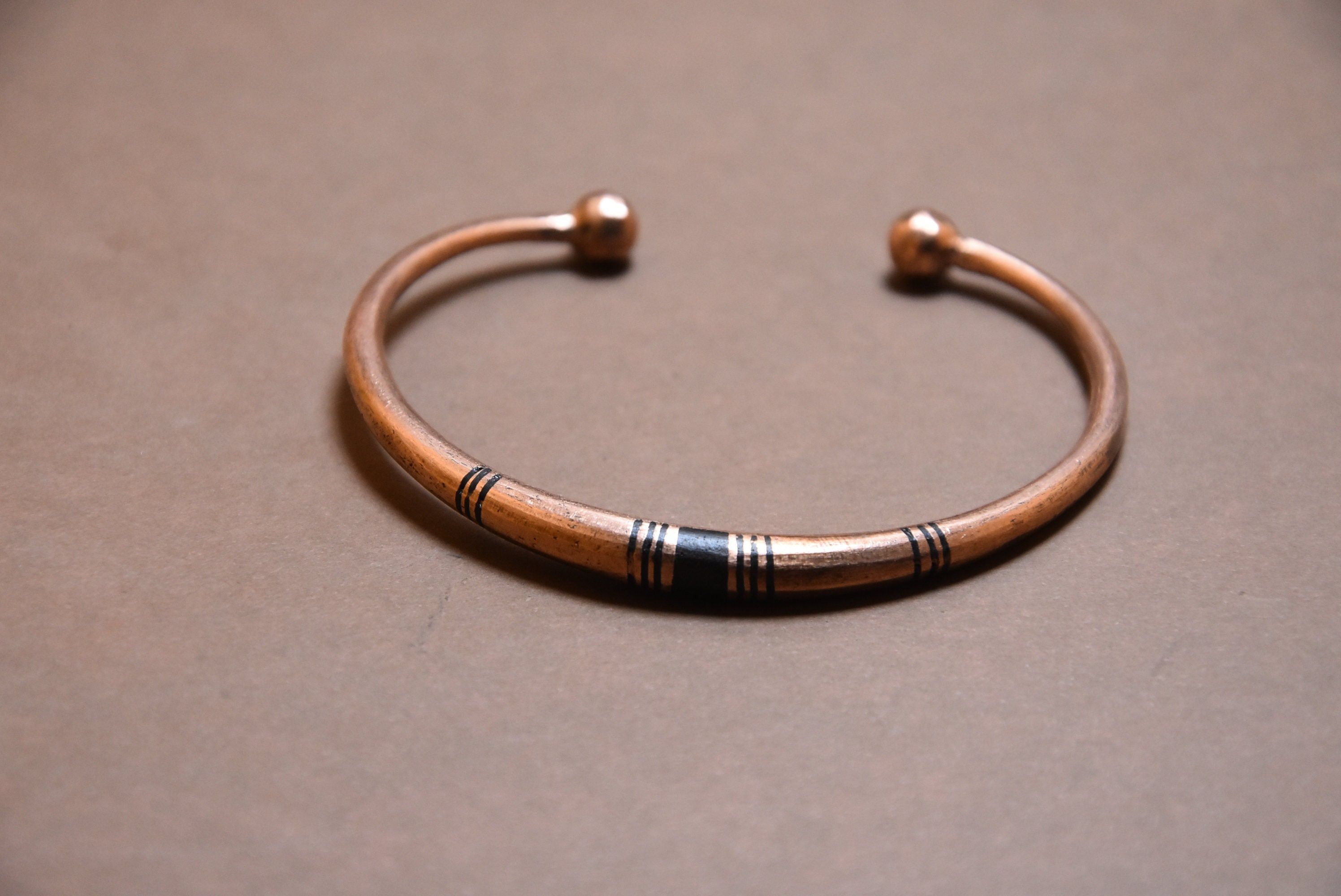Handmade × Jewelry Cuff Tuareg Red Copper , Bracelet Red Copper Size ONE SIZE - 1 Thumbnail