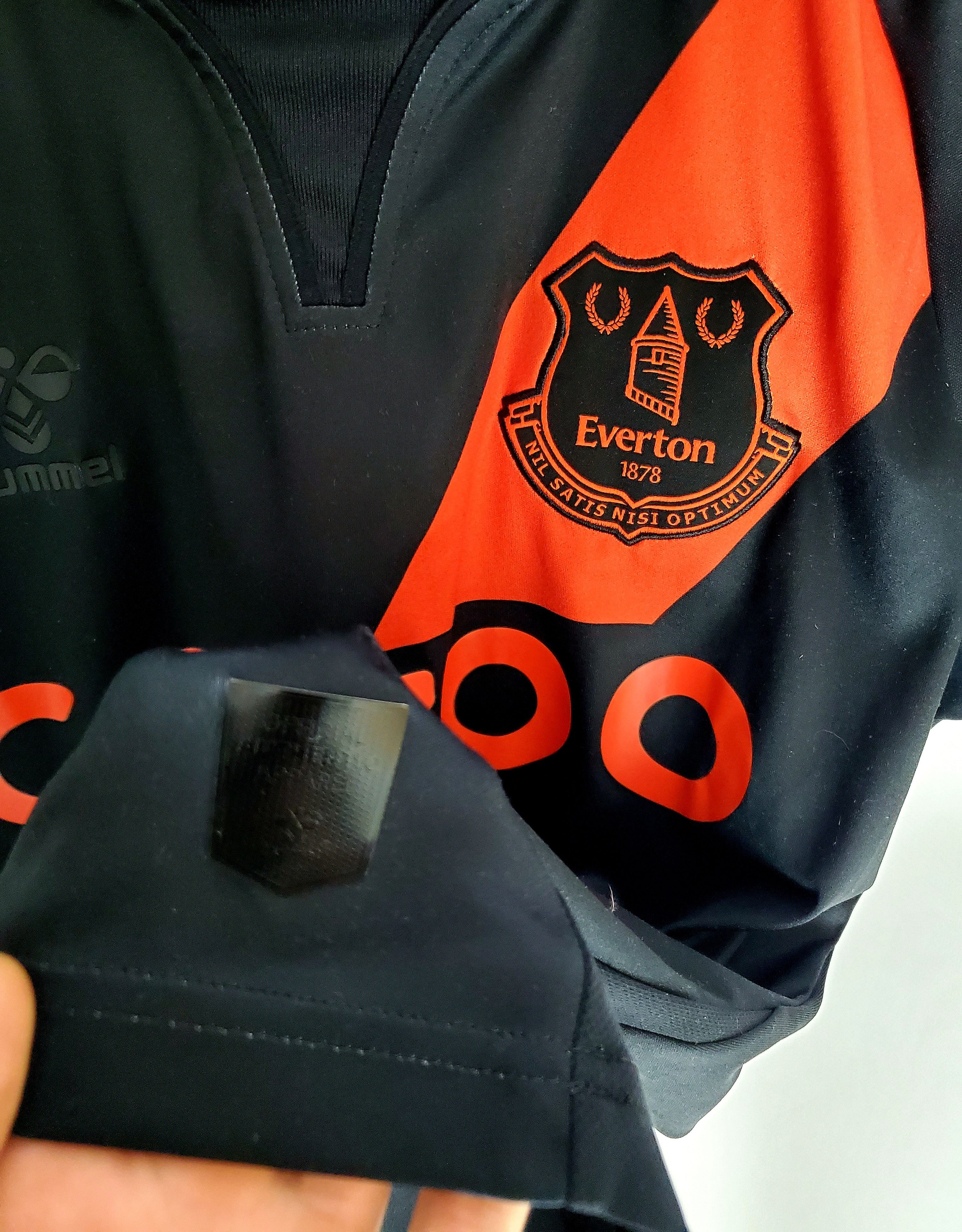 Hummel Everton 2021-22 Away Shirt #11Demarai Gray perfect condition Size US S / EU 44-46 / 1 - 5 Thumbnail