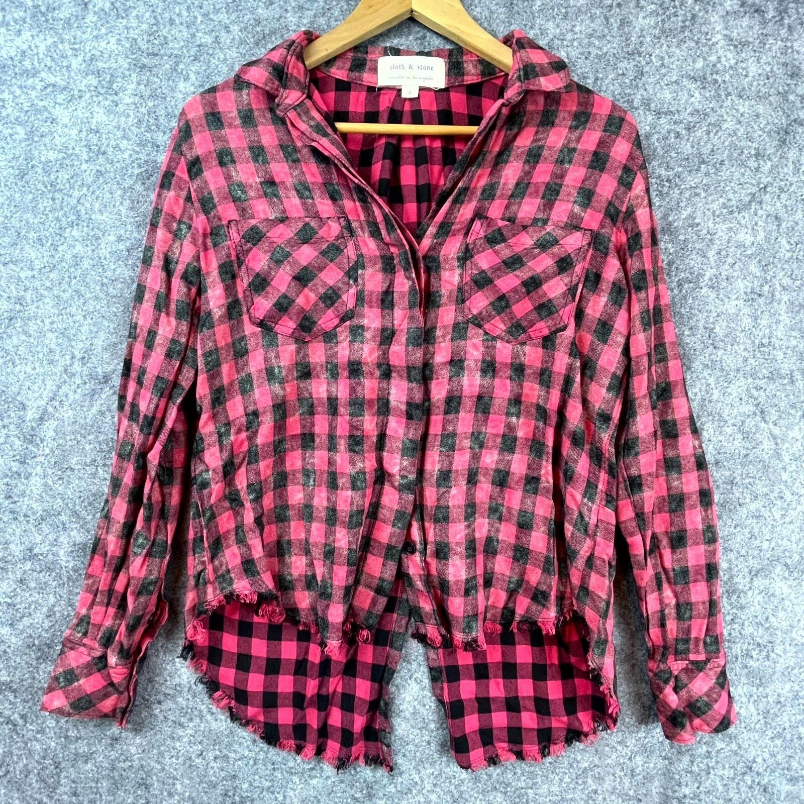 Anthropologie Cloth & Stone Shirt Women Small Red Black Plaid Grunge 90s Size S / US 4 / IT 40 - 1 Thumbnail