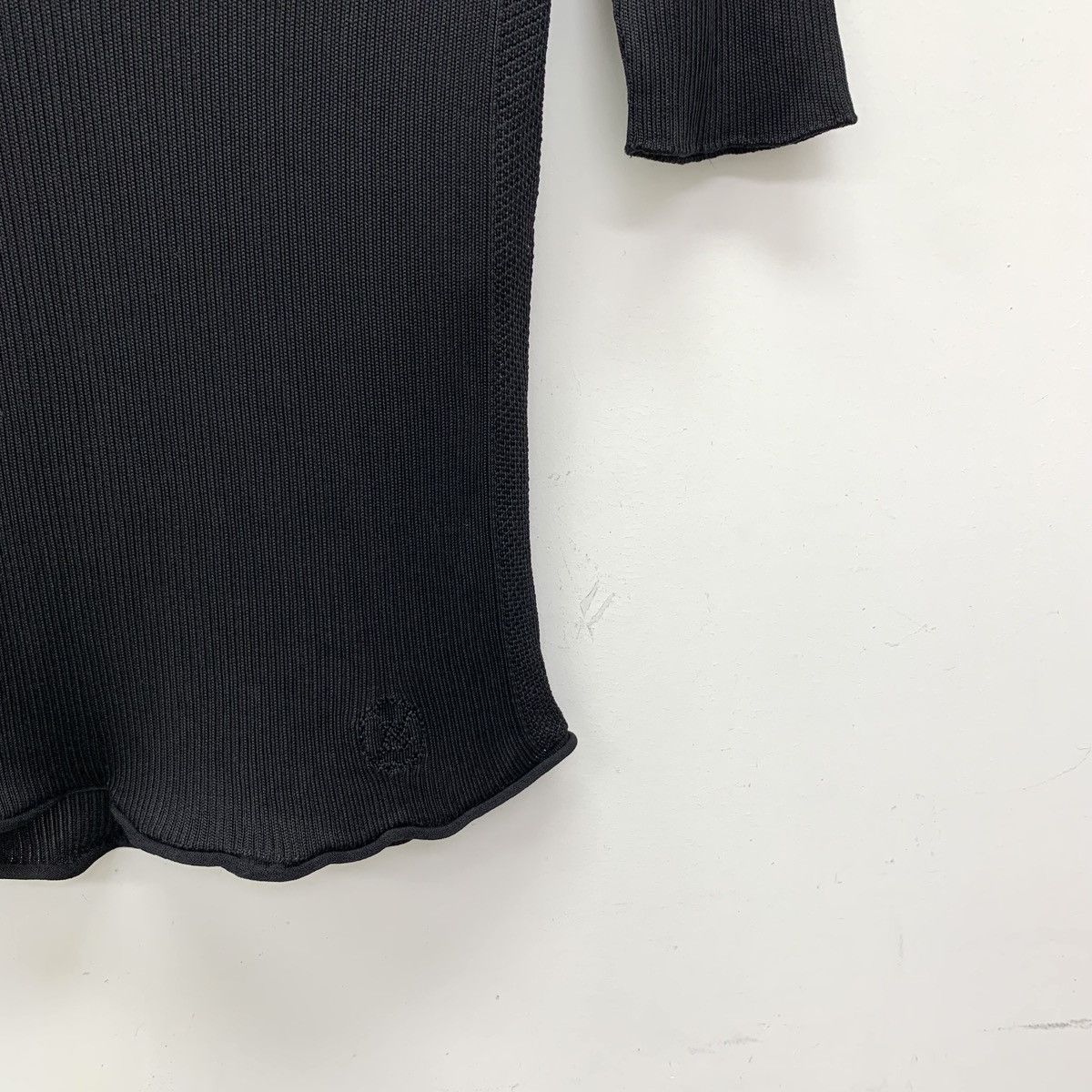 Louis Vuitton Louis Vuitton Black Mulberry Silk Half Sleeve Knit Size S / US 4 / IT 40 - 4 Thumbnail