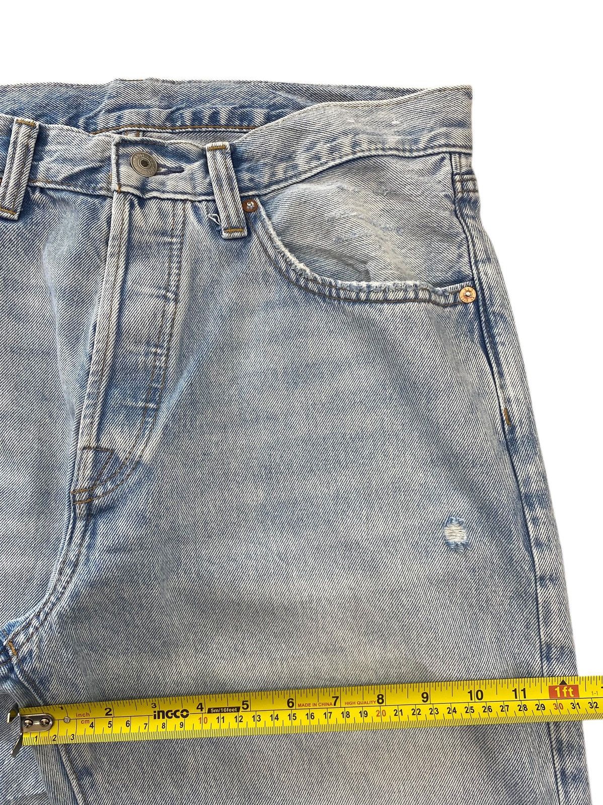 Gap Gap Faded Wash Ripped Style Straight Leg Jeans Size US 33 - 7 Thumbnail