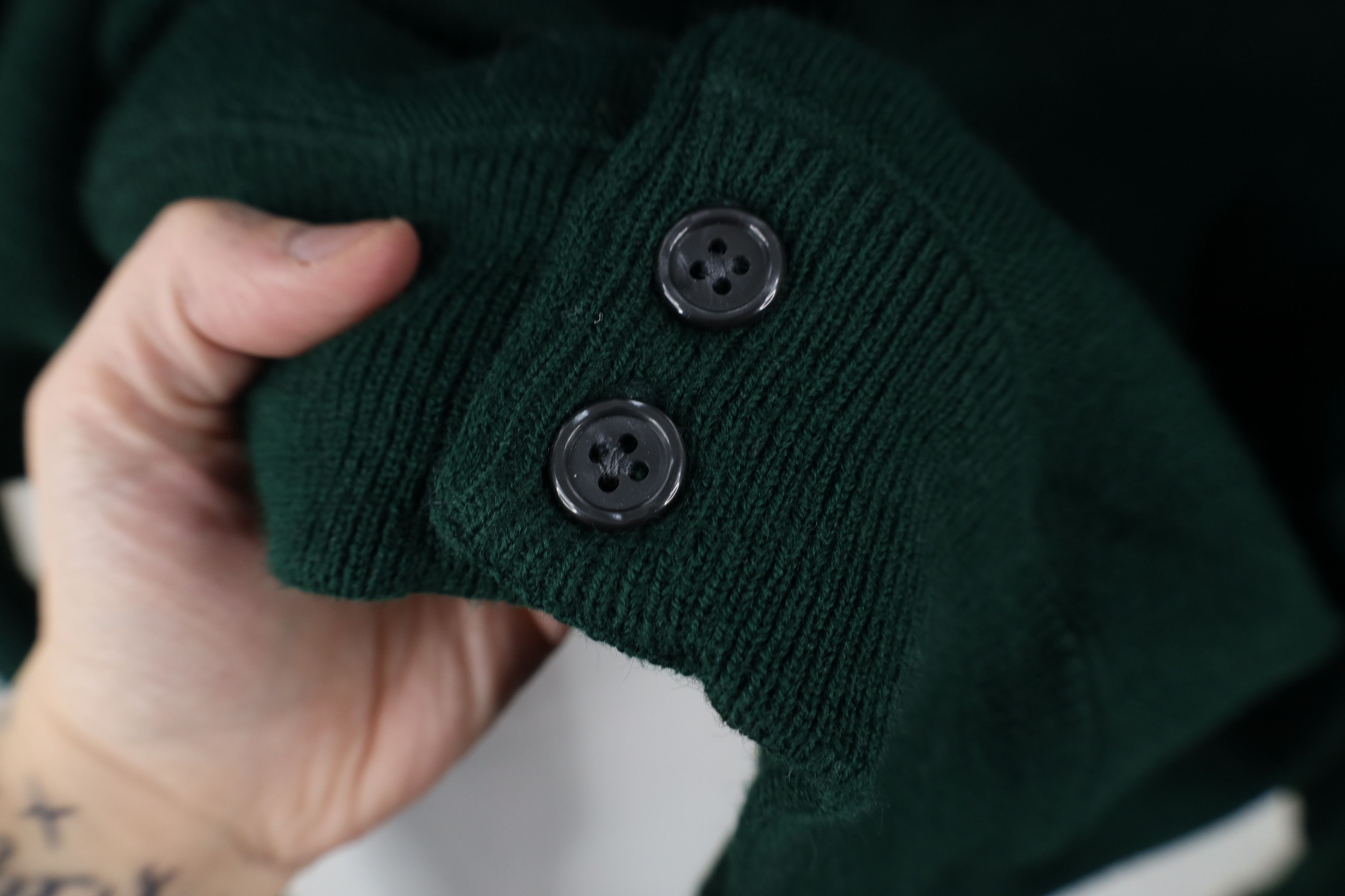 Izod × Vintage Vintage 90s Izod Knit Cardigan Sweater Hunter Green Acrylic Size US L / EU 52-54 / 3 - 5 Thumbnail