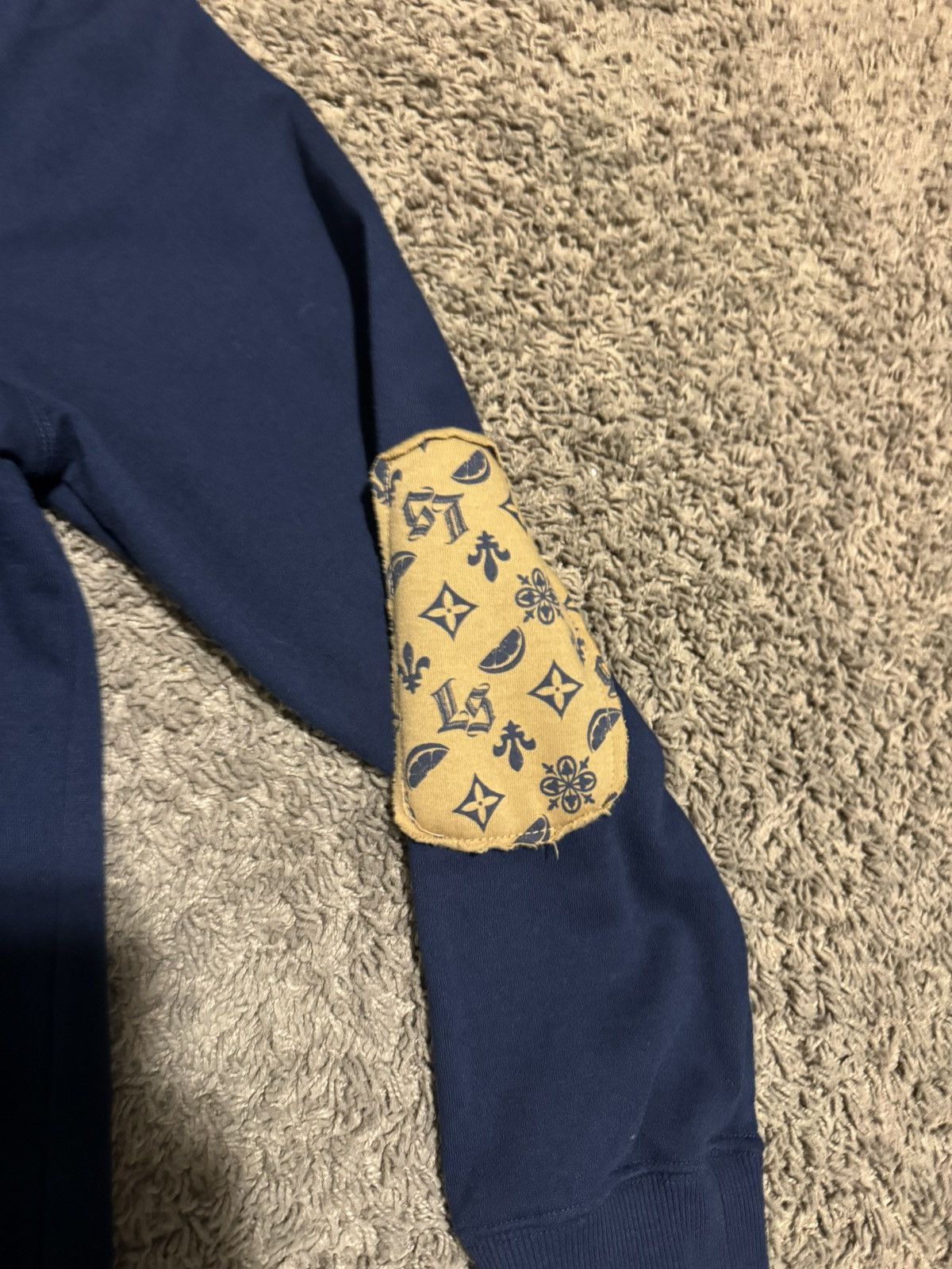 Vintage y2k zip up hoodie Size US L / EU 52-54 / 3 - 3 Thumbnail