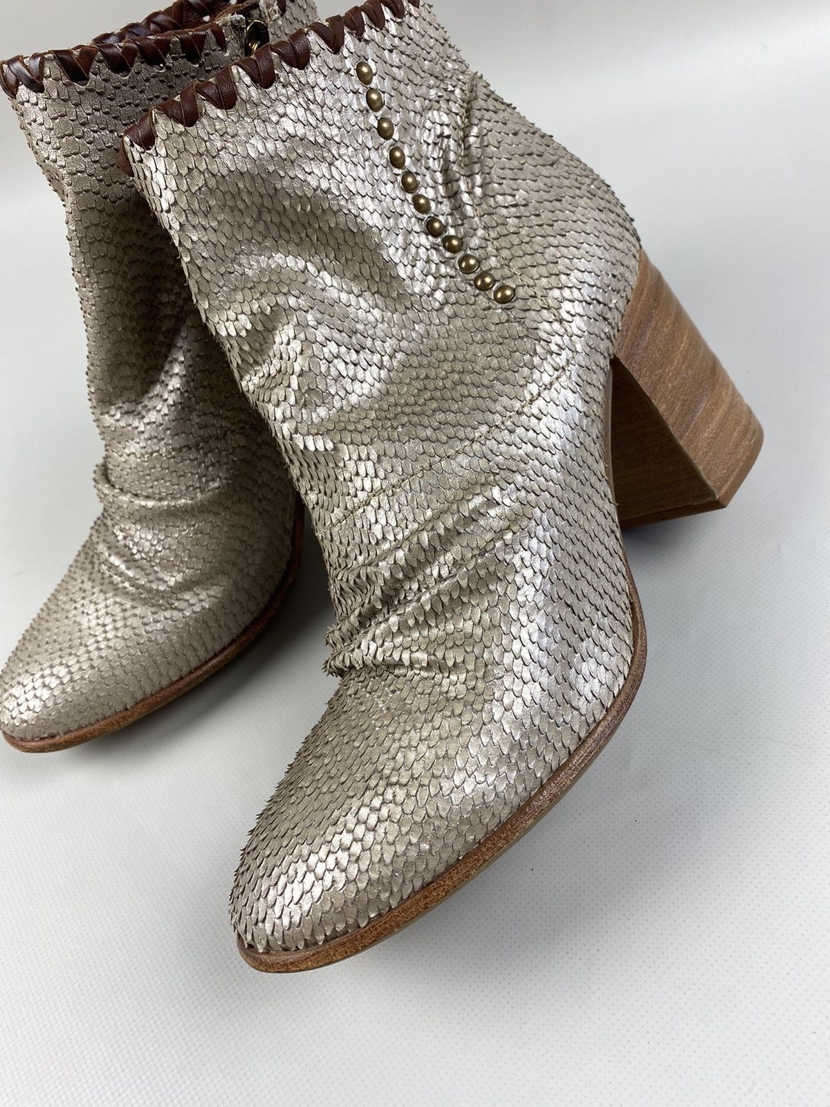 A.S.98 A.S. 98 ladies avant-garde heeled boots size 39 Size US 9 / IT 39 - 8 Thumbnail