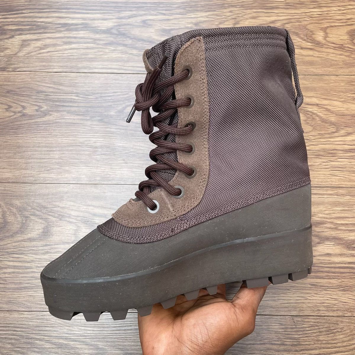 Yeezy 950 'Chocolate' Boots