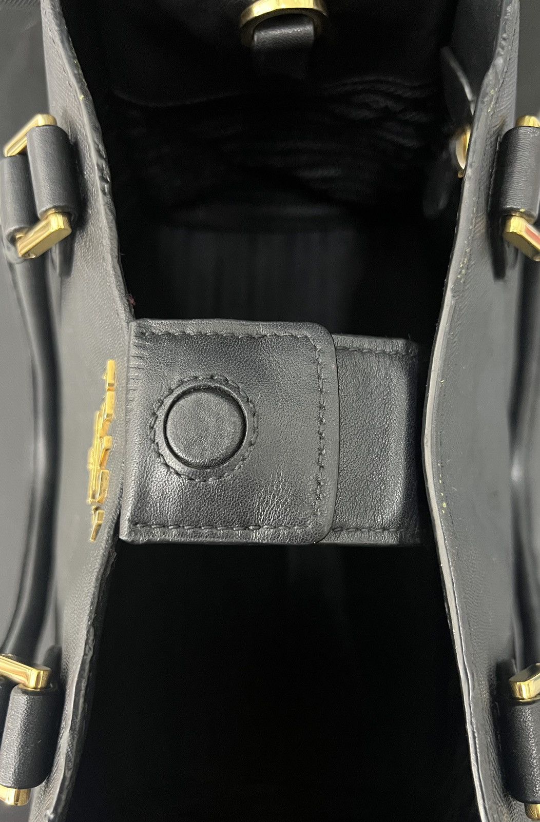 Prada VINTAGE PRADA 2 WAY BAG Size ONE SIZE - 21 Thumbnail