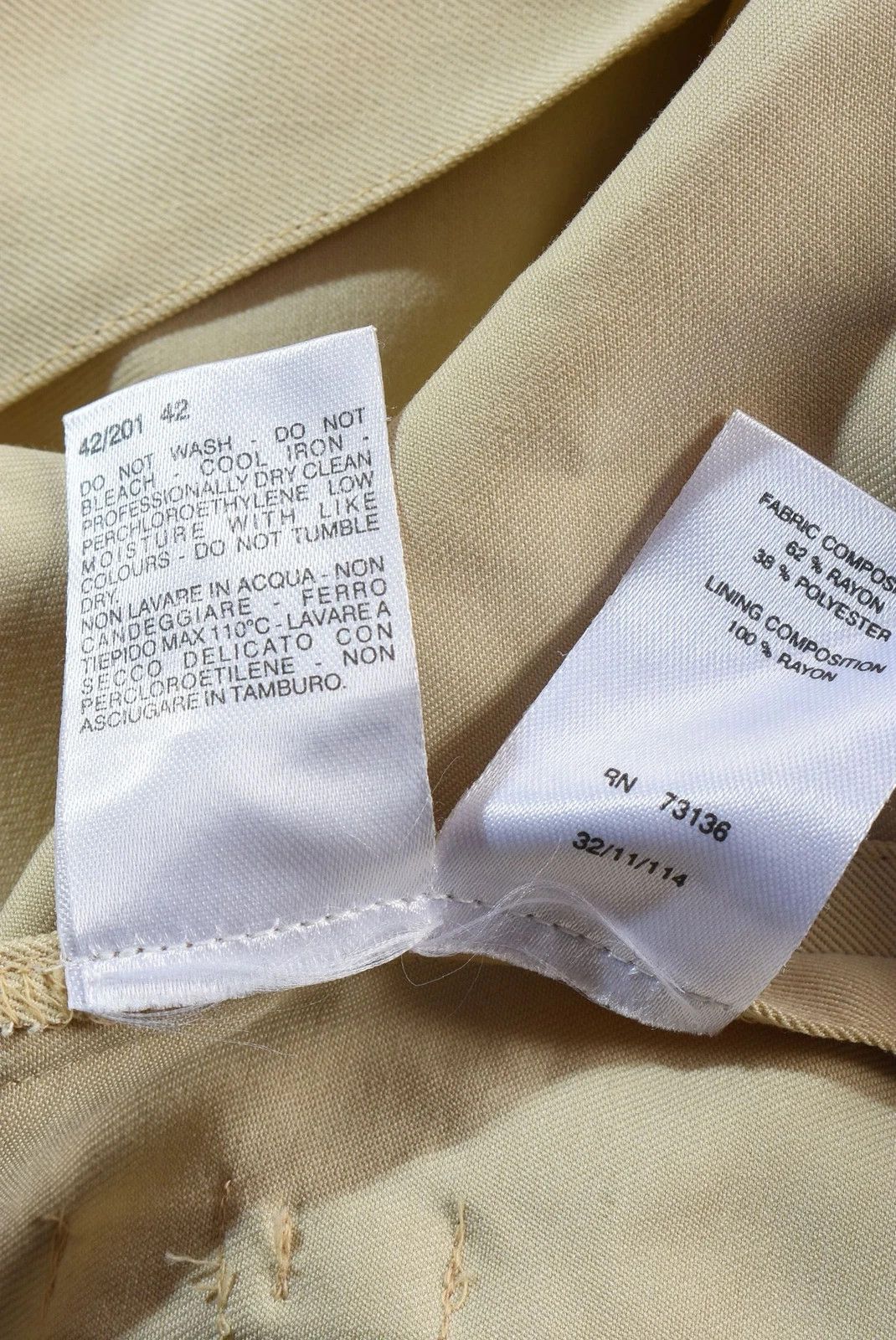 Max Mara Women's MaxMara Beige Belted Trench Coat Size L Size L / US 10 / IT 46 - 5 Thumbnail