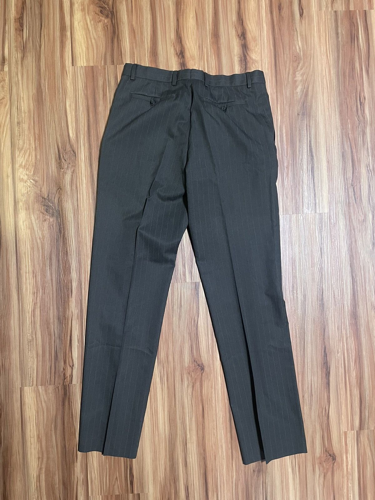 Banana Republic Brown pinstripe suit Size 42L - 13 Thumbnail