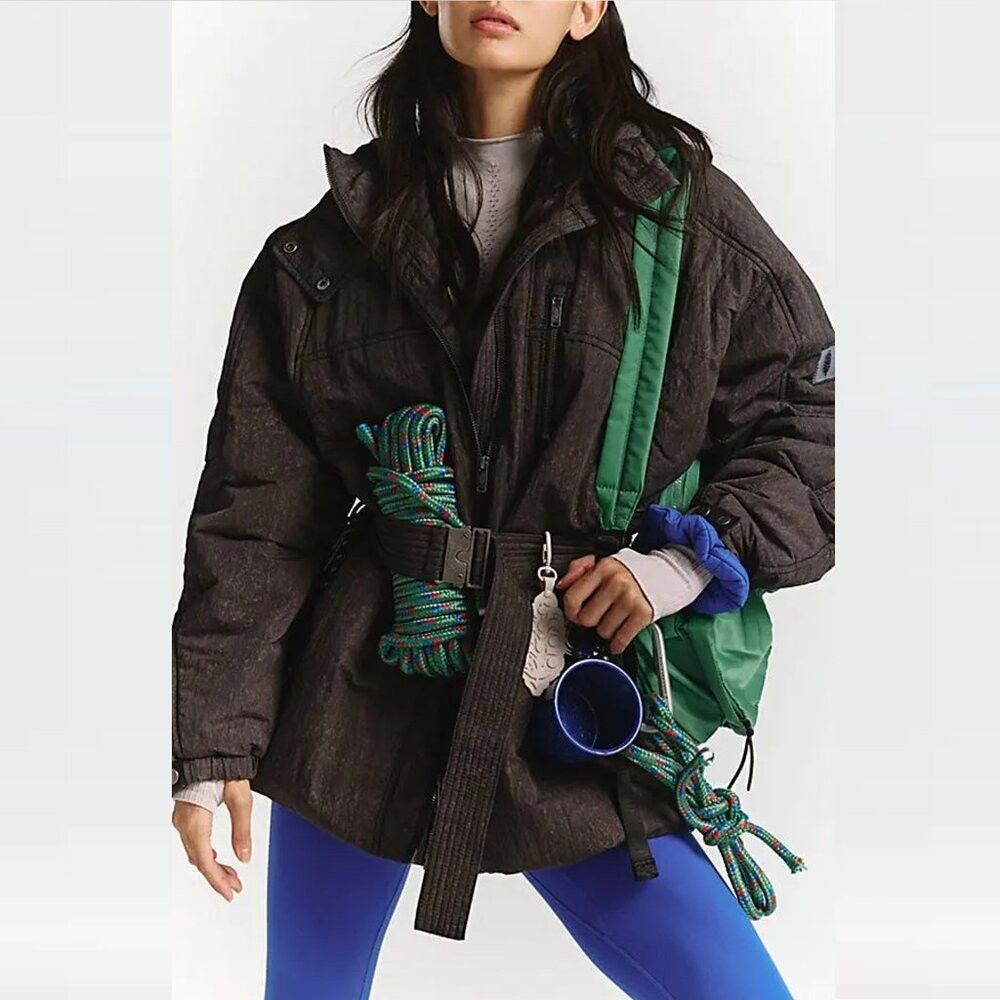 Free People NWT New Free People $348 Tricked Out Trek Utility Puffer Ja Size XL / US 12-14 / IT 48-50 - 1 Thumbnail