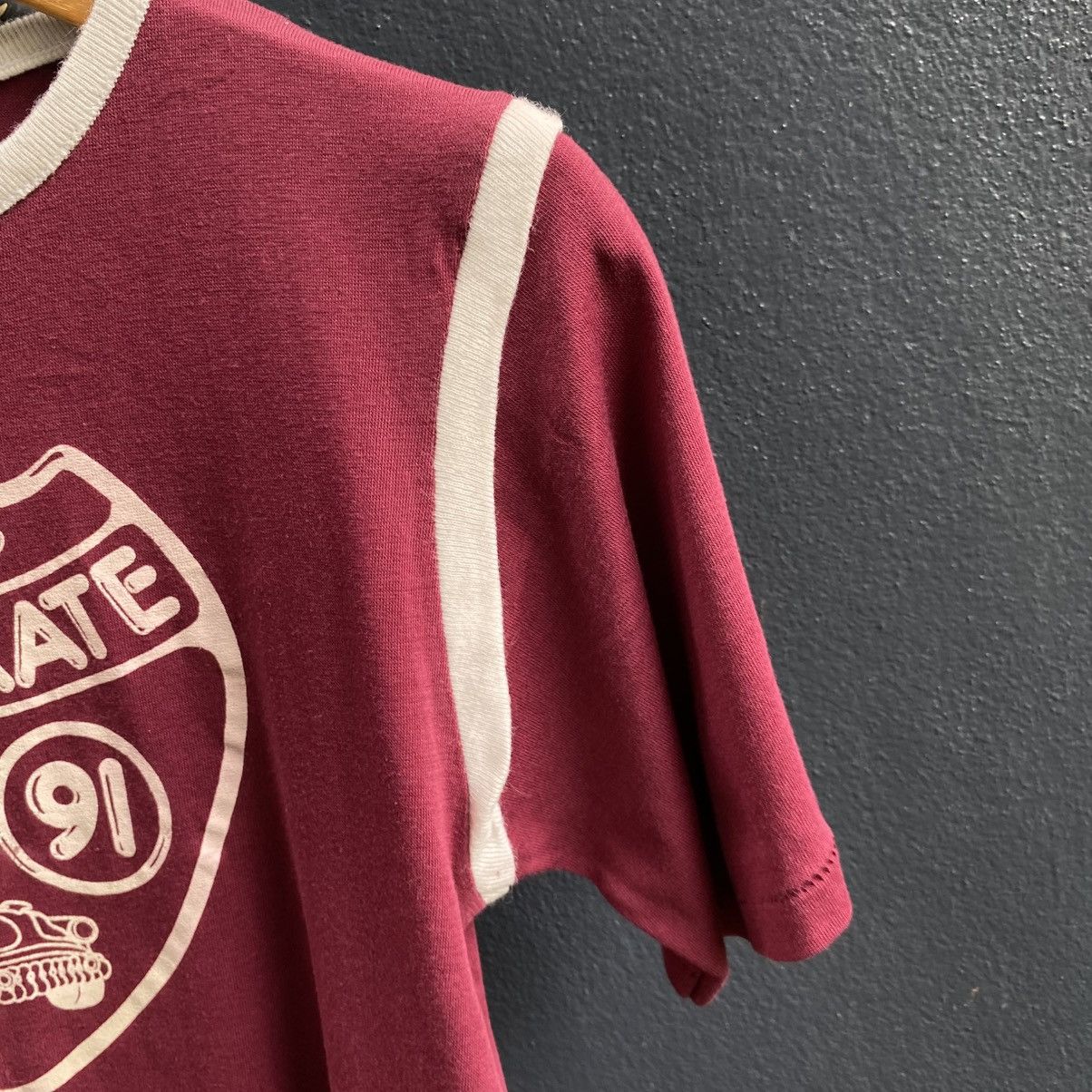 Vintage Medalisty Pride SULA Burgundy Interskate Graphic T-Shirt Size S / US 4 / IT 40 - 15 Thumbnail