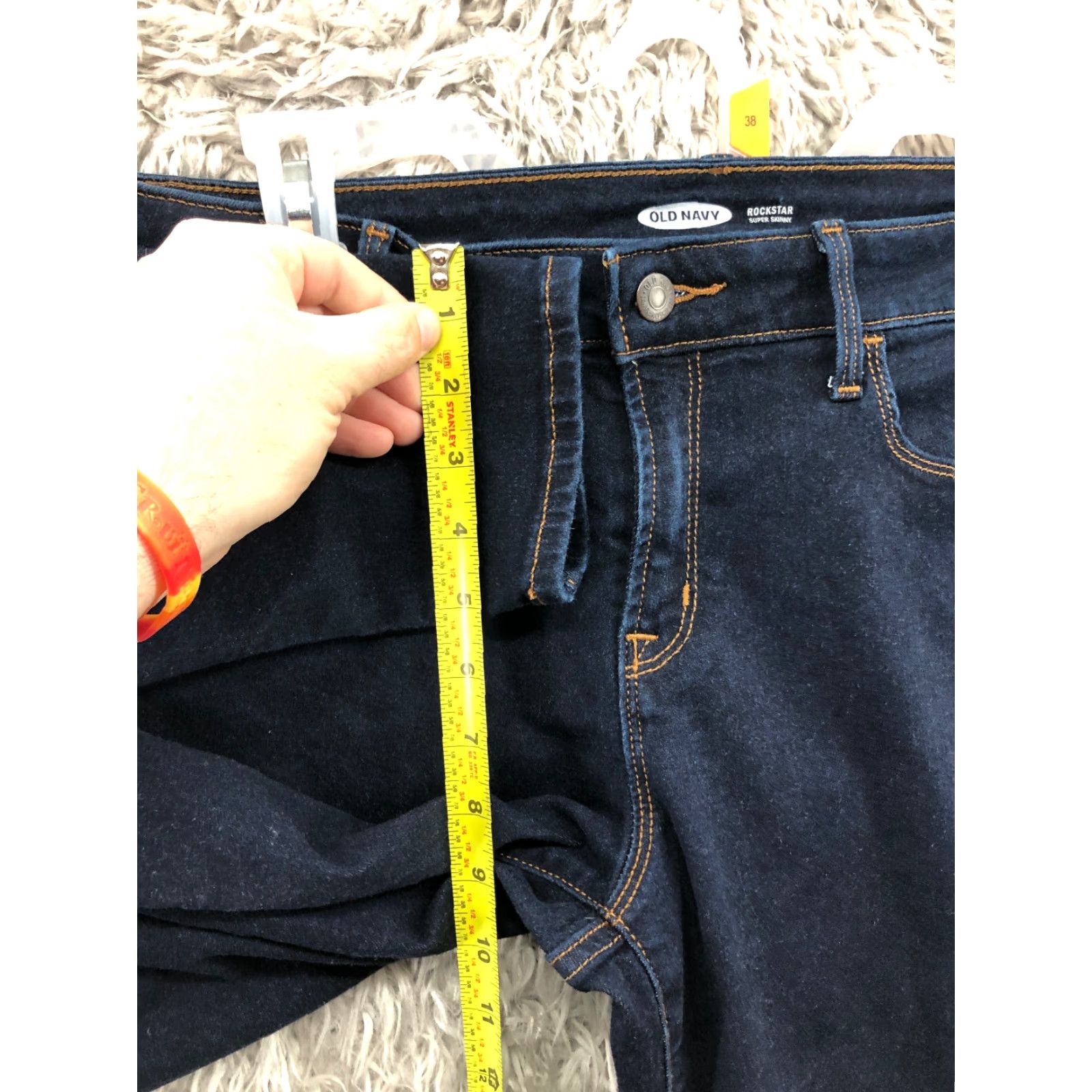 Old Navy Old Navy Jeans Size 10L Womens Mid Rise Dark Wash Blue Denim Skinny 5-Pocket Design Regular Waist 30 in Inseam 30 in Blue Womens Jeans Size 32" / US 10 / IT 46 - 4 Thumbnail