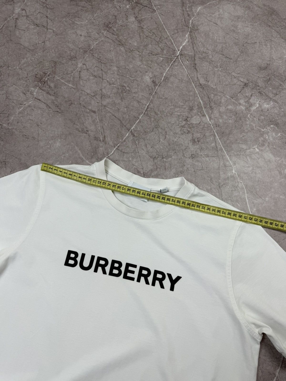 Burberry Burberry London Big Logo T-shirt M Size US M / EU 48-50 / 2 - 22 Thumbnail