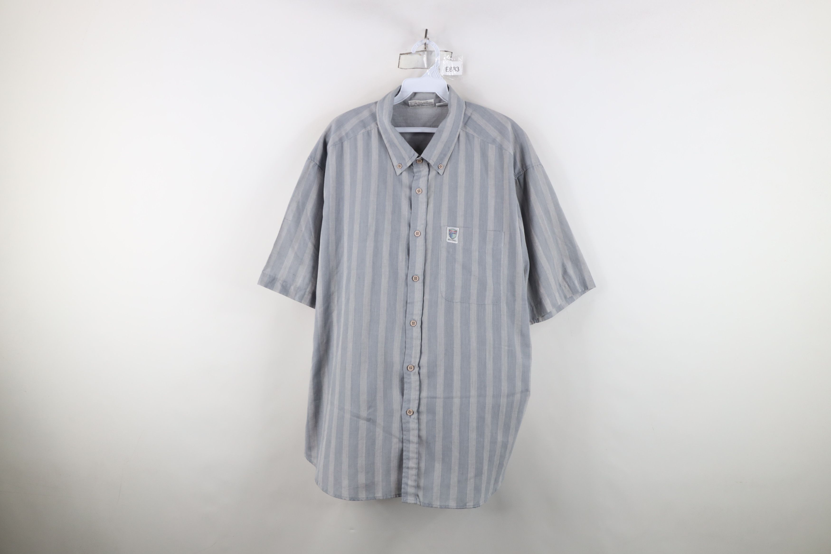 Vintage Vintage 90s Streetwear Block Short Sleeve Button Down Shirt Size US XXL / EU 58 / 5 - 1 Thumbnail