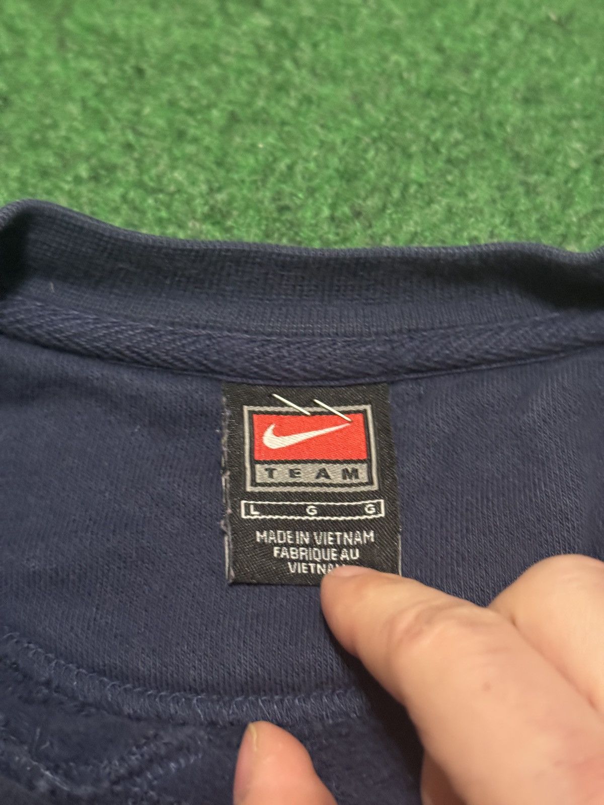 Nike Nike Penn State Center Swoosh L Boxy College Sweatshirt Size US L / EU 52-54 / 3 - 3 Thumbnail