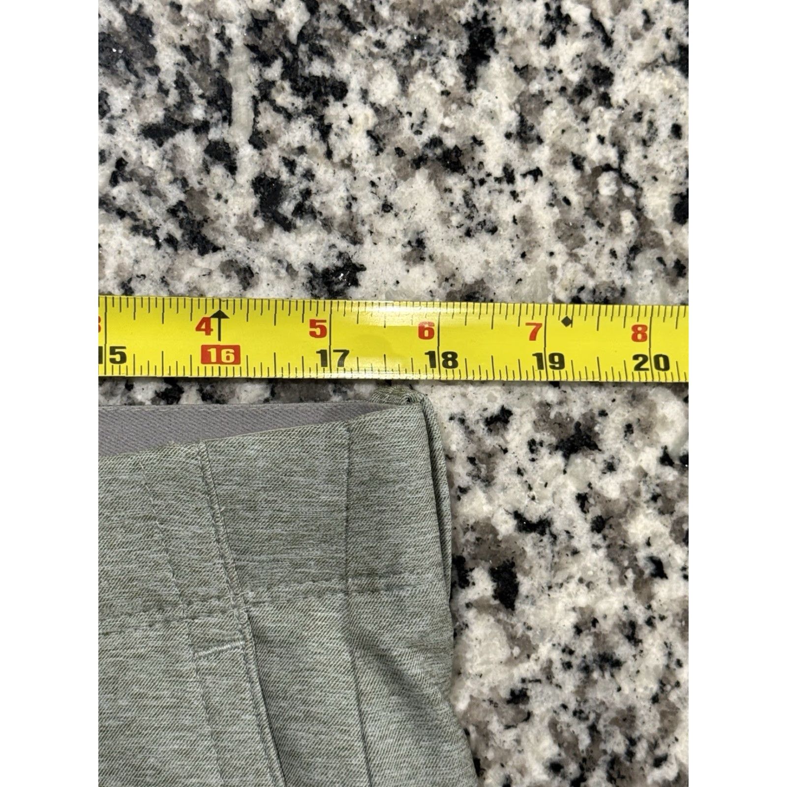 Tommy Bahama Tommy Bahama Pants Flat Front On Par IslandZone® 35 X 30 Green Regular Men's 29.5" Inseam Chino Size US 35 - 2 Thumbnail