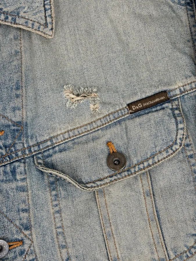 Dolce & Gabbana SS2004 Dolce & Gabbana Light Blue Distressed Denim Jacket Size US M / EU 48-50 / 2 - 8 Thumbnail