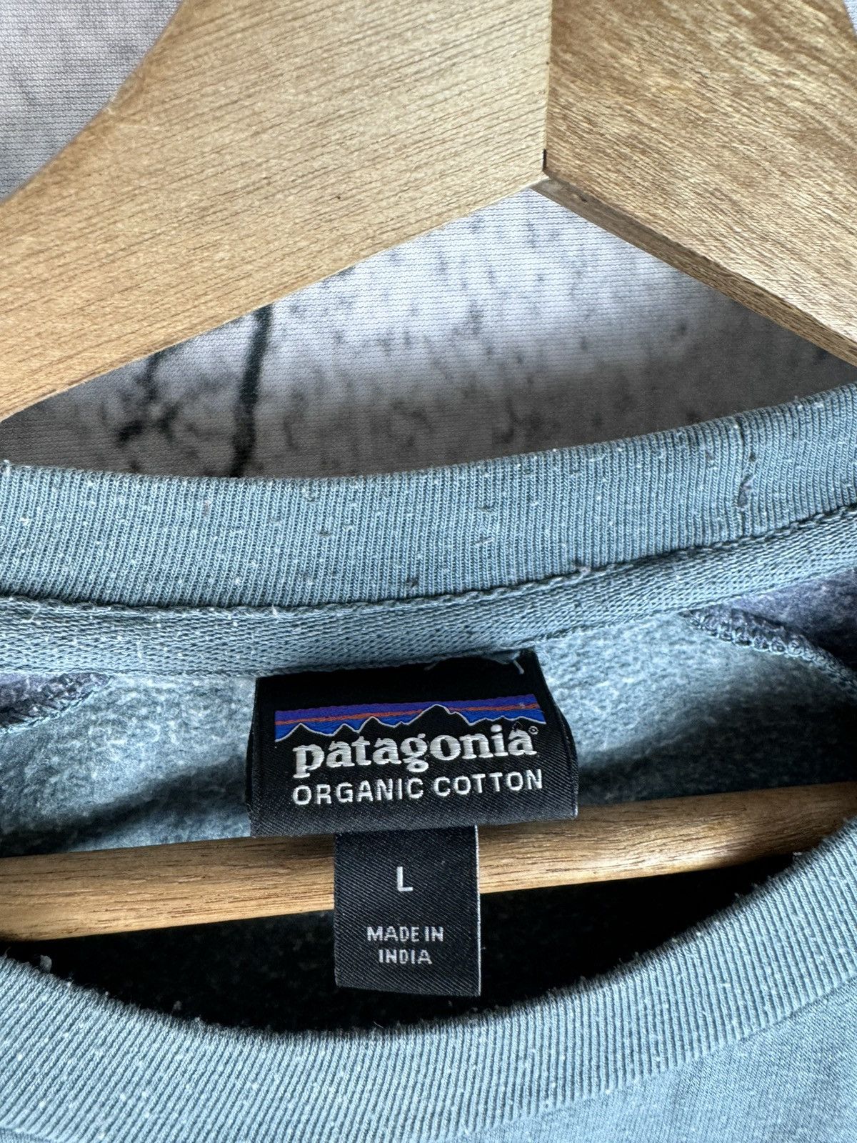 Patagonia VINTAGE Y2K PATAGONIA BIG LOGO LIGHT SWEATSHIRT STREETWEAR Size US L / EU 52-54 / 3 - 3 Thumbnail