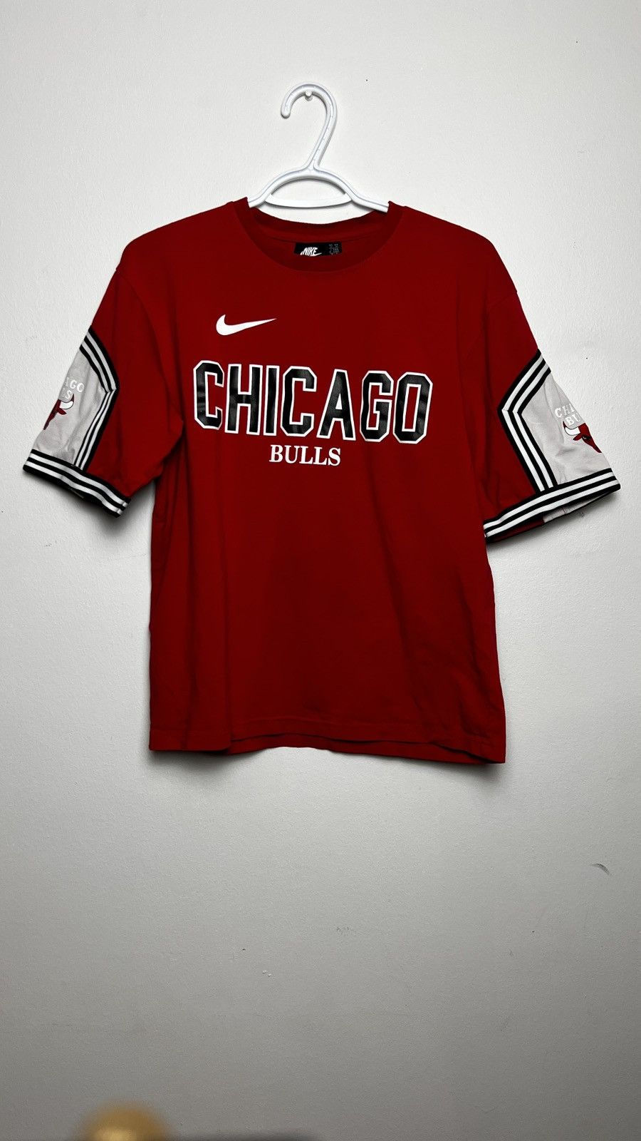 NBA × Nike Red Chicago Bulls Tee Size US M / EU 48-50 / 2 - 1 Thumbnail
