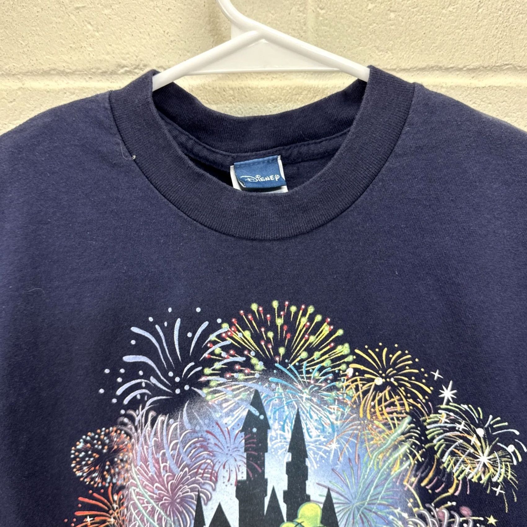 Disney Disney T-Shirt Medium Blue 2009 California Mickey Goofy Pluto 90s Cartoon Shirt Mens Non-N/A Size US M / EU 48-50 / 2 - 4 Thumbnail