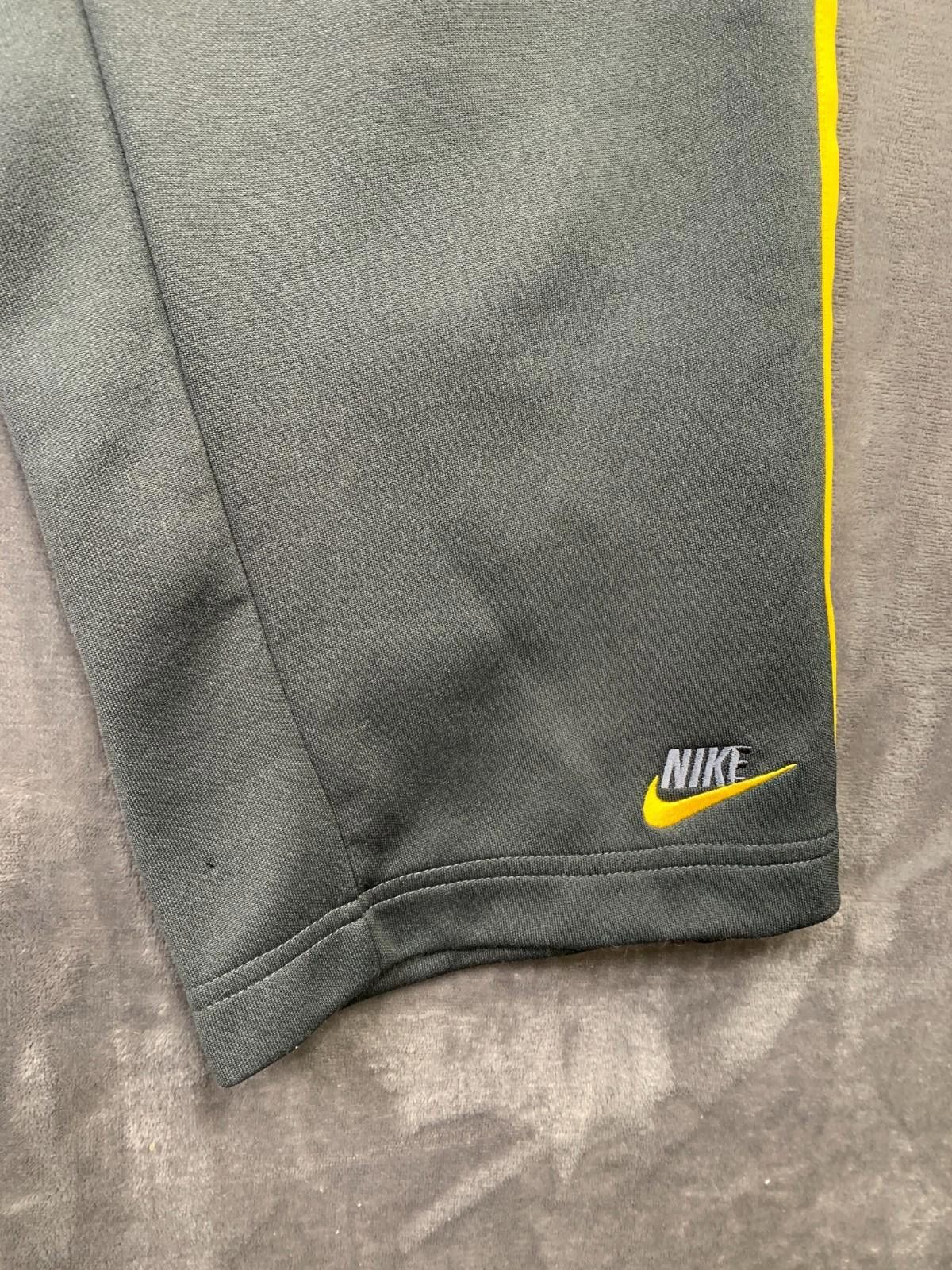 Nike Nike grey yellow stripe basketball track pants 2XL Size US 40 / EU 56 - 5 Thumbnail