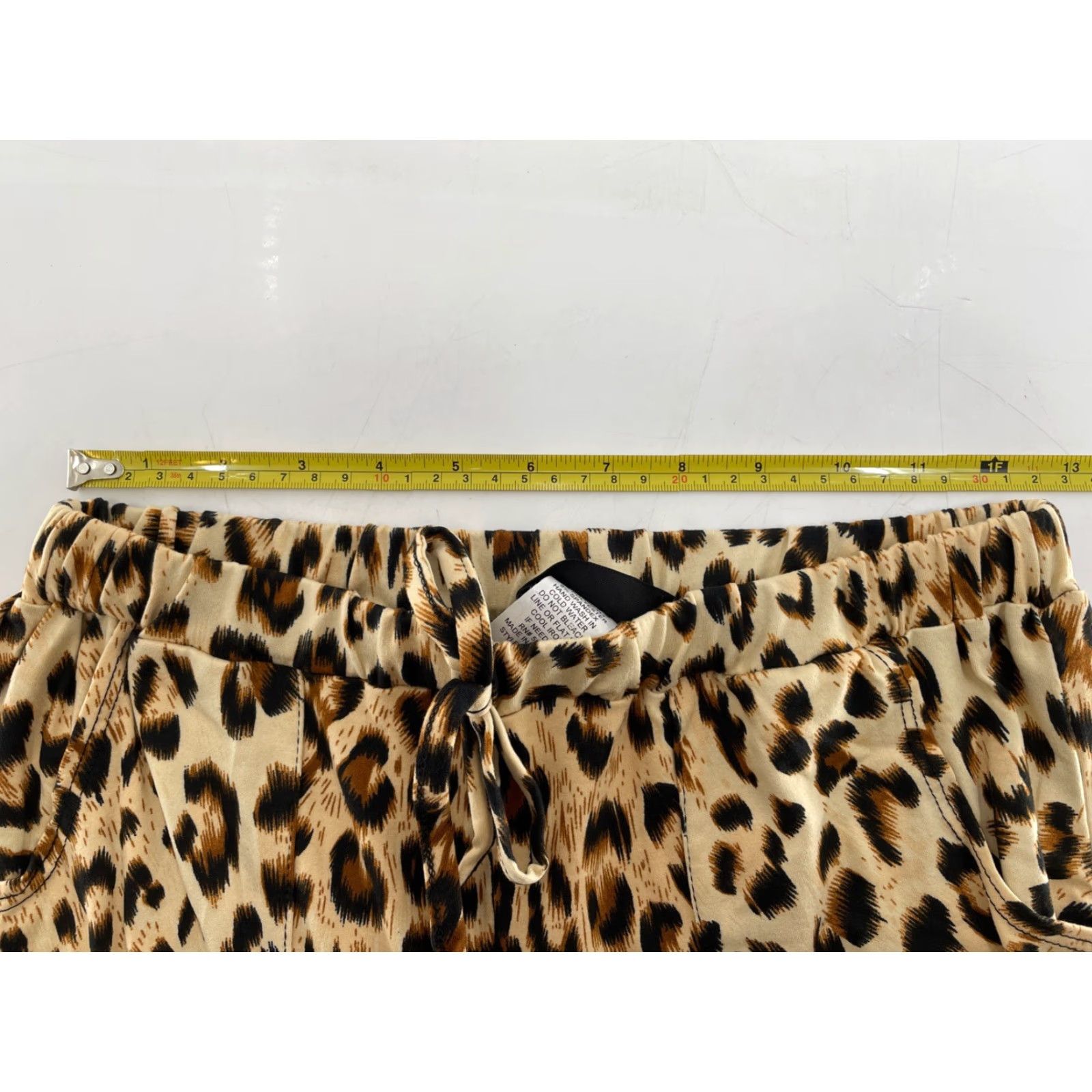 Vintage Star Vixen Pants Leopard Print - Women’s Pull-on Leisure Cropped - Petite Small - Polyester Spandex - 27.5in Inseam - Chebwn - Fall Spring - Womens Size 28" / US 6 / IT 42 - 2 Thumbnail