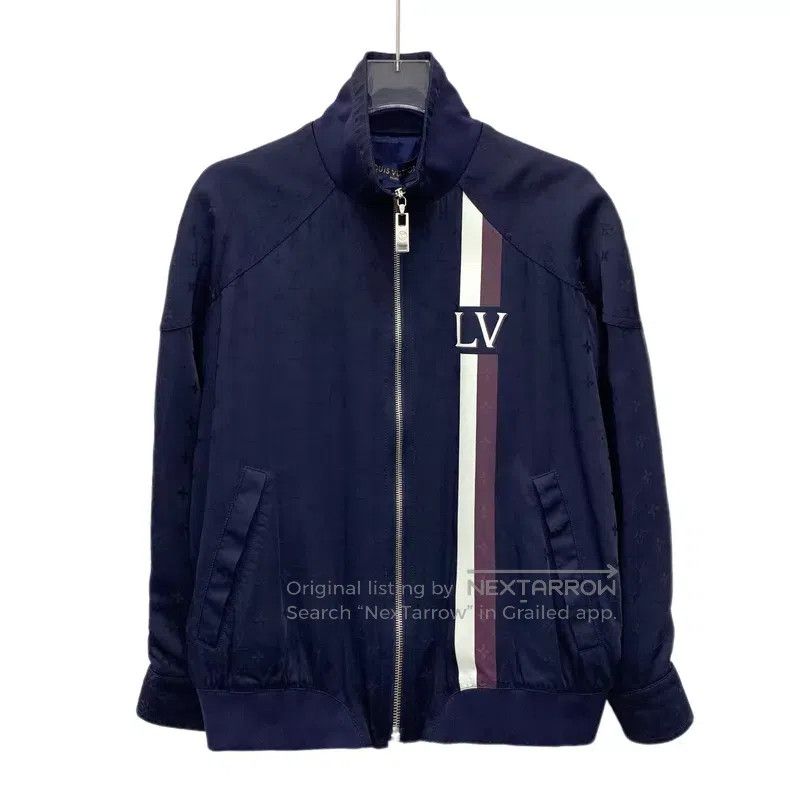 Louis Vuitton Louis Vuitton Dark blue stripe logo dark pattern presbyopi Size XS / US 0-2 / IT 36-38 - 1 Thumbnail