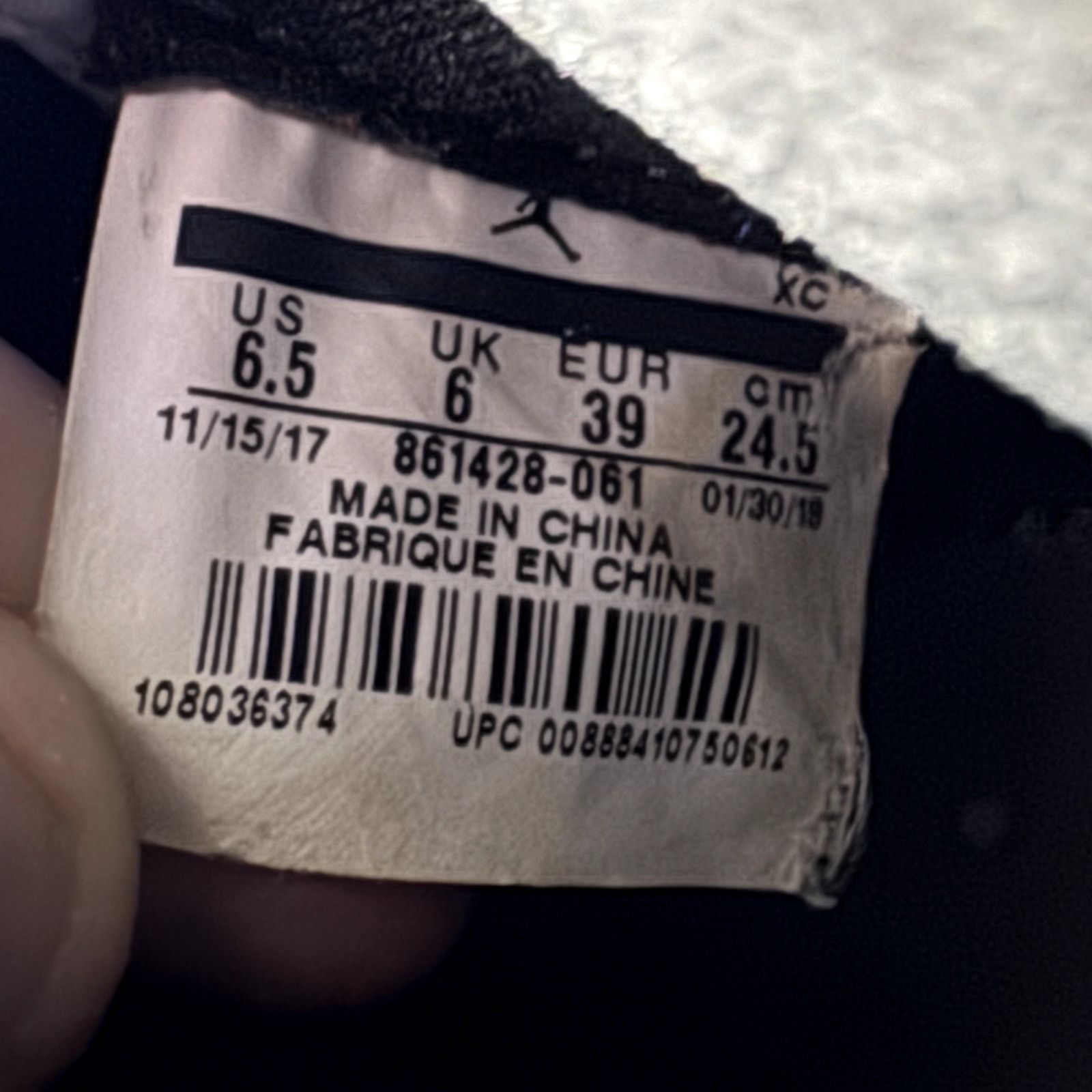 Jordan Brand × Nike Size 6.5 - Air Jordan 1 Retro High OG NRG Homage to Home Size US 6.5 / EU 39-40 - 9 Thumbnail