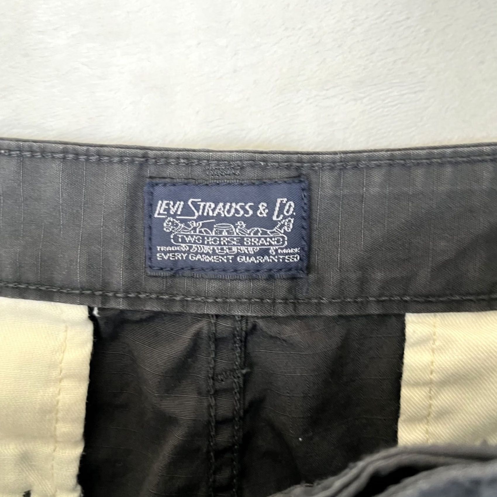 Levi's Levi’s Gray Cargo Shorts Size 34 Ripstop 90s Cargo Pocket Regular Men Size US 34 / EU 50 - 5 Thumbnail