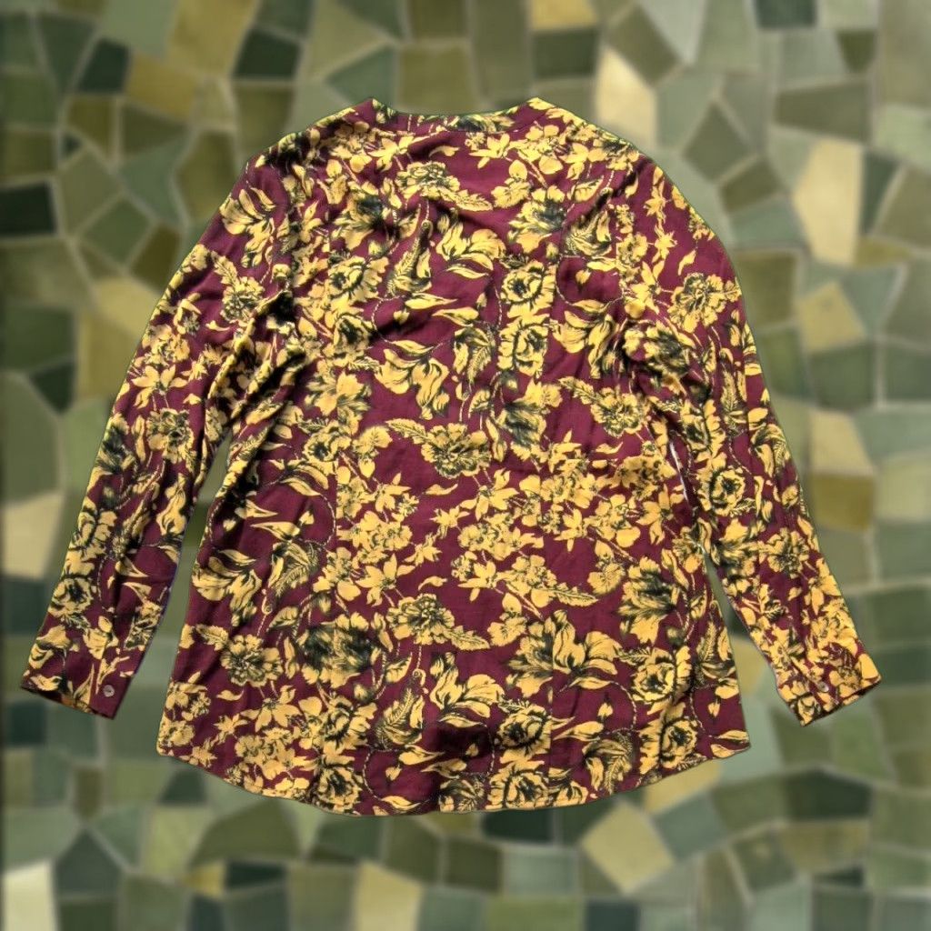 Soft Surroundings Soft Surroundings Maroon Floral Button Down Long Sleeve Blouse M Women Size M / US 6-8 / IT 42-44 - 1 Thumbnail