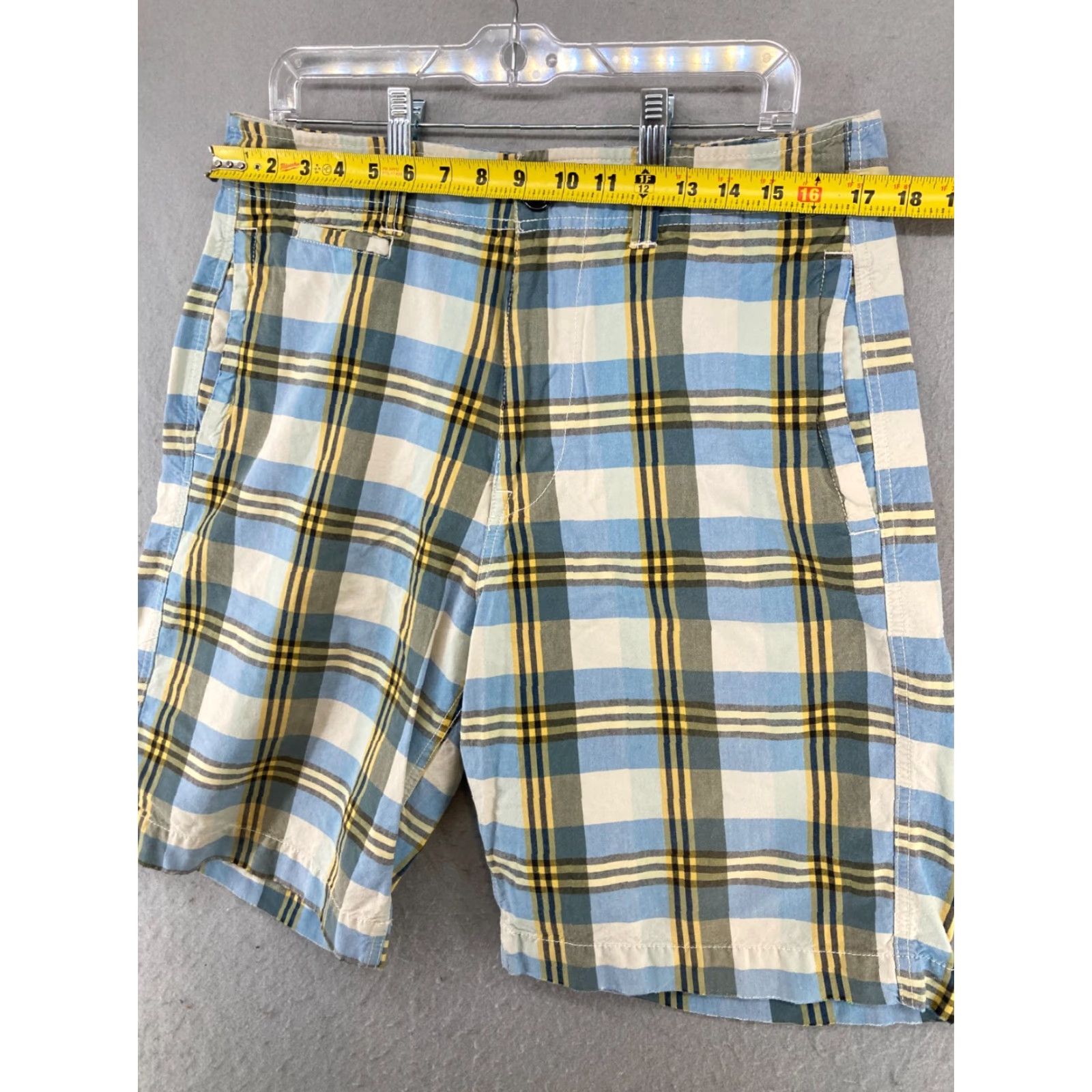American Eagle Outfitters American Eagle Shorts 32 Mens Plaid Preppy Y2K Size US 32 / EU 48 - 2 Thumbnail
