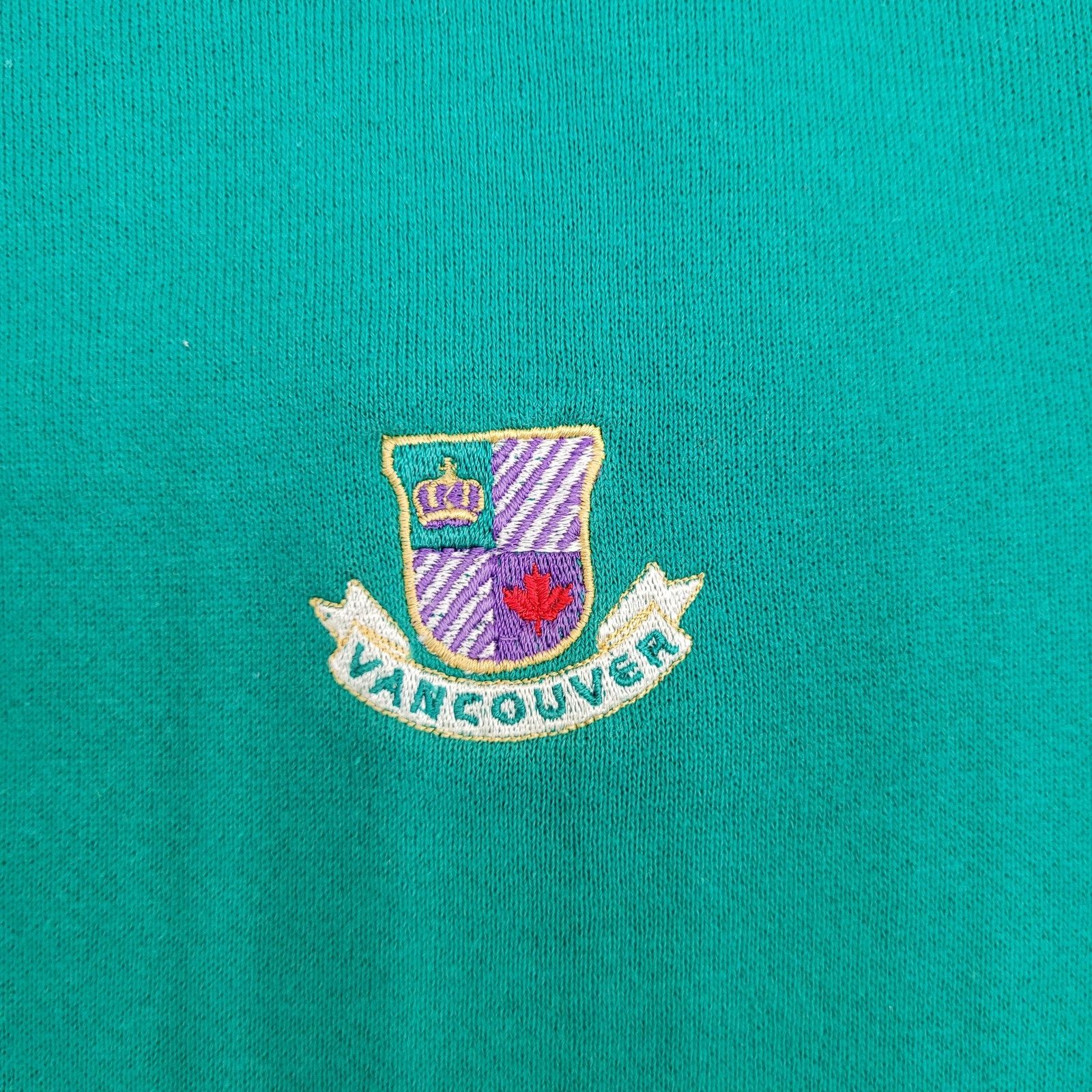 Lee Vintage 80s Vancouver Sweatshirt Womens M/L 19x24 Crop USA Size L / US 10 / IT 46 - 10 Thumbnail